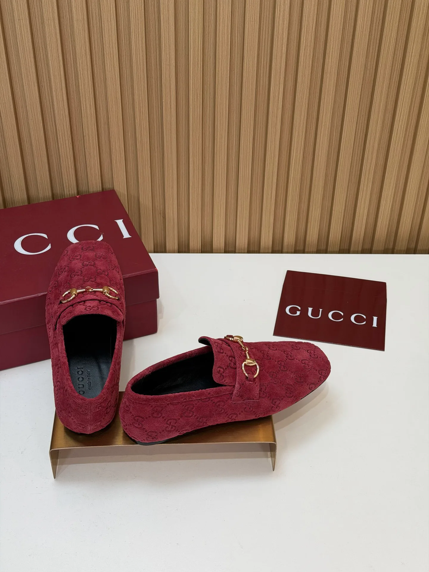 Women's Loafers And Moccasins GUCCI 18083811