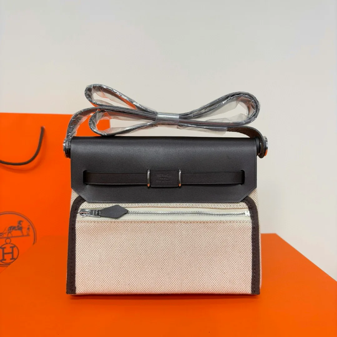 Women's Classic Handbags HERMES 18394437