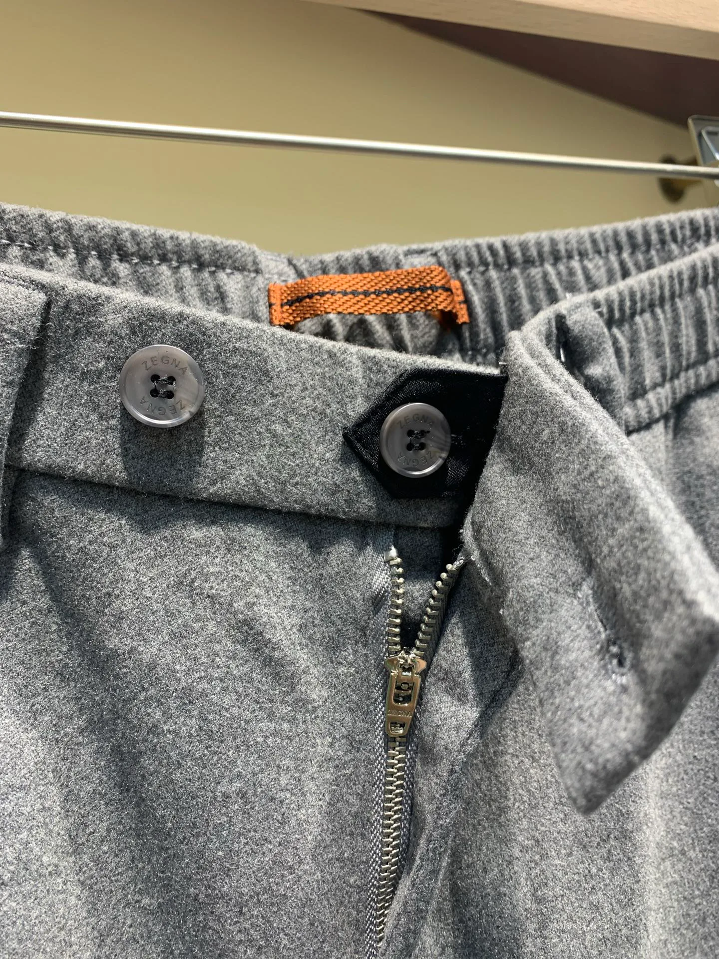 Men's Trousers ZEGNA 18084351