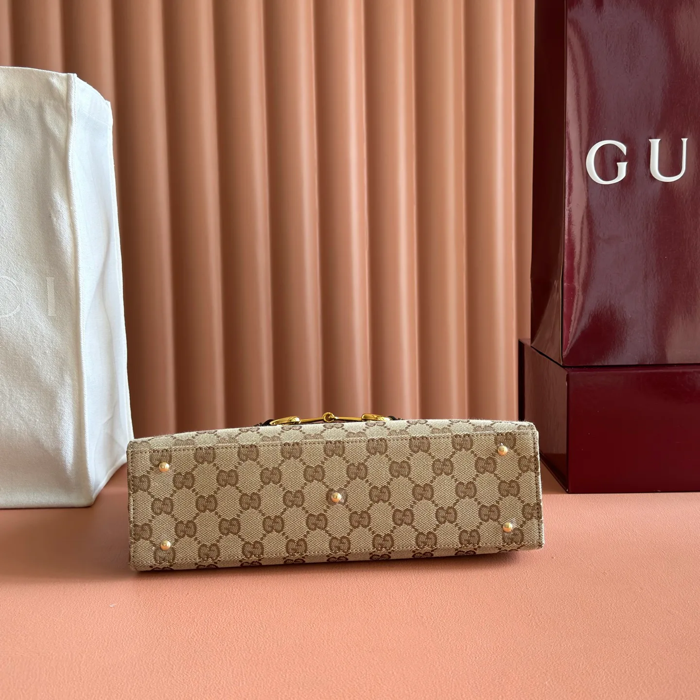Women's Classic Handbags GUCCI 17802959
