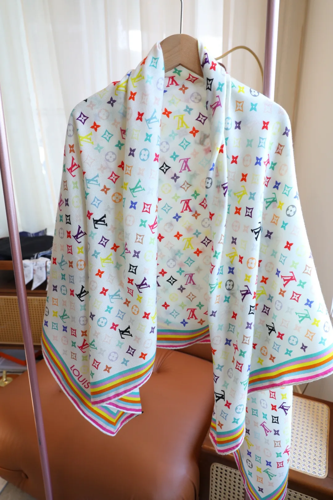 Silk Scarves LOUIS VUITTON 18222509