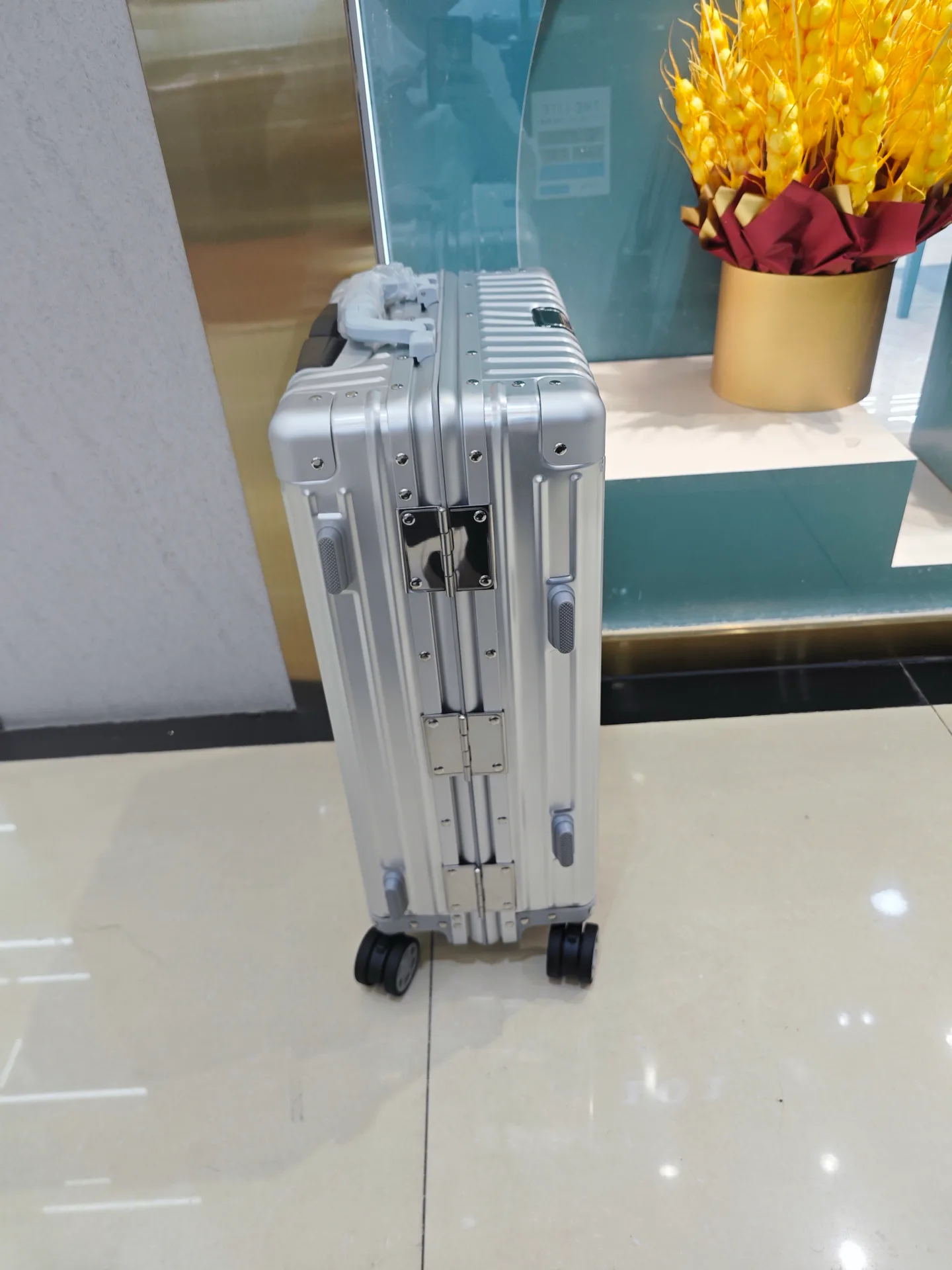 Suitcases RIMOWA 17873355