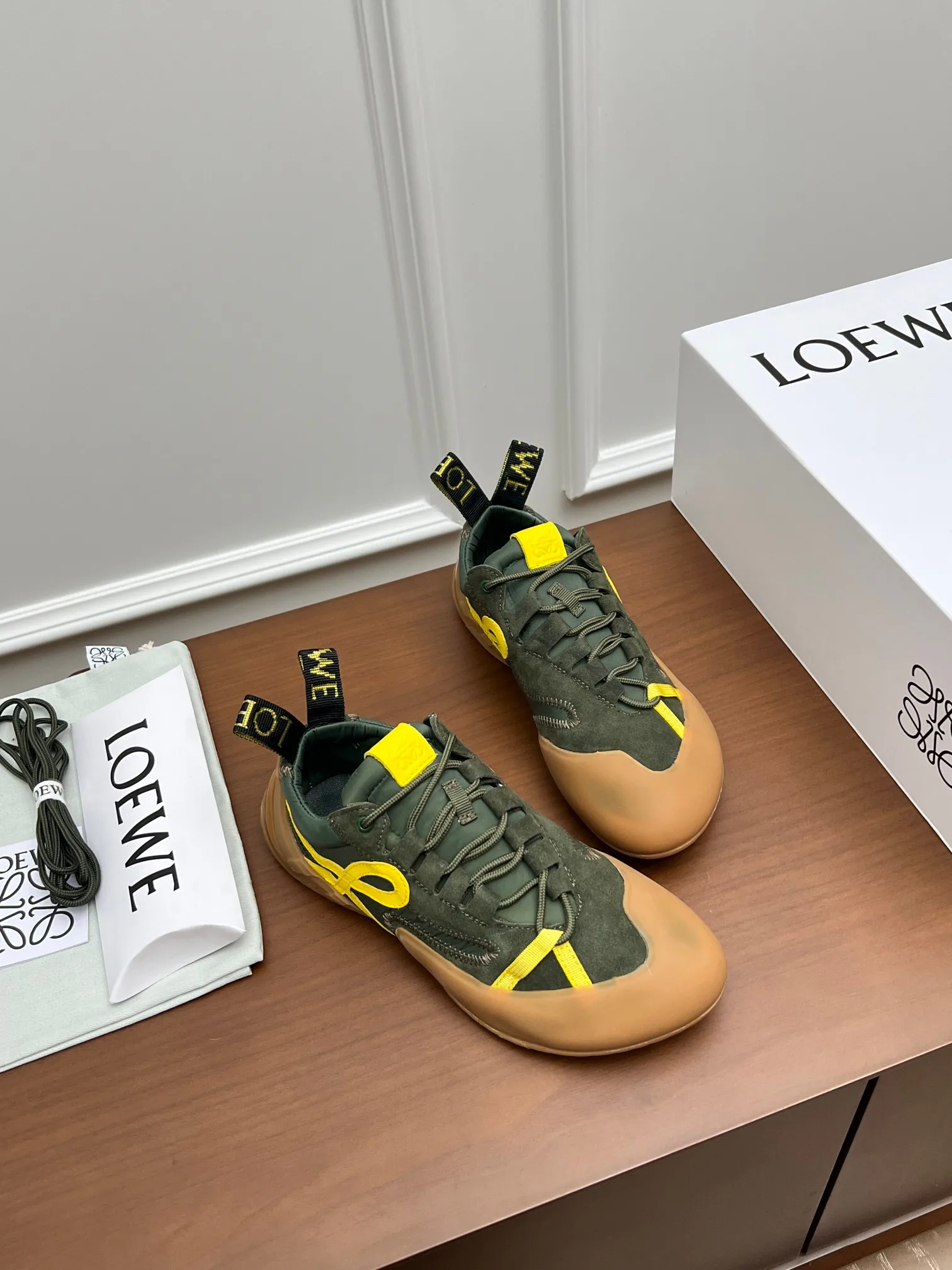 Men's Sneakers LOEWE 17796884