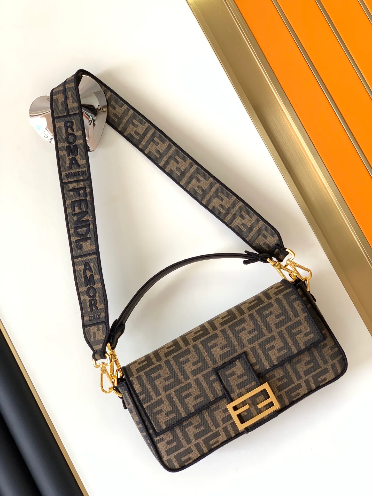 Women's Classic Handbags FENDI 17880621