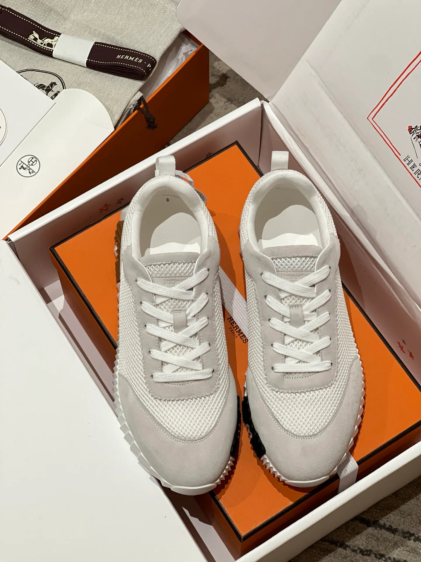 Women's Sneakers HERMES 18080309