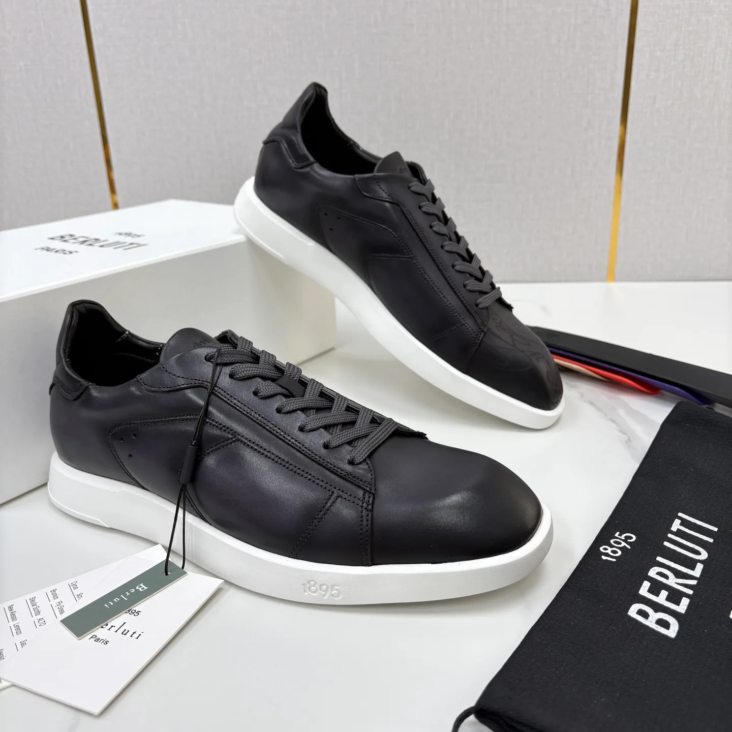 Men's Sneakers BERLUTI 17880687