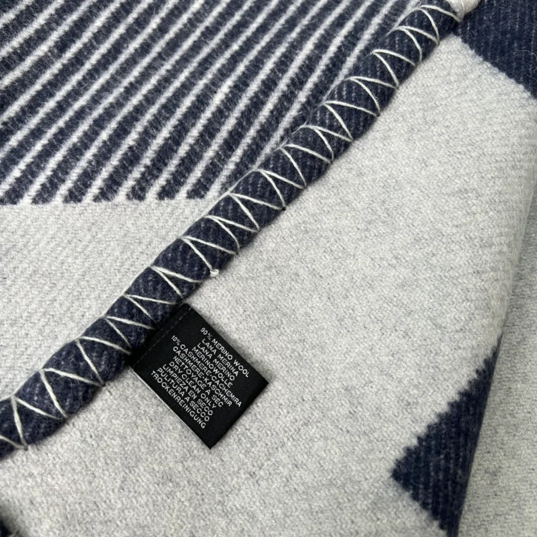 Textiles HERMES 17992439
