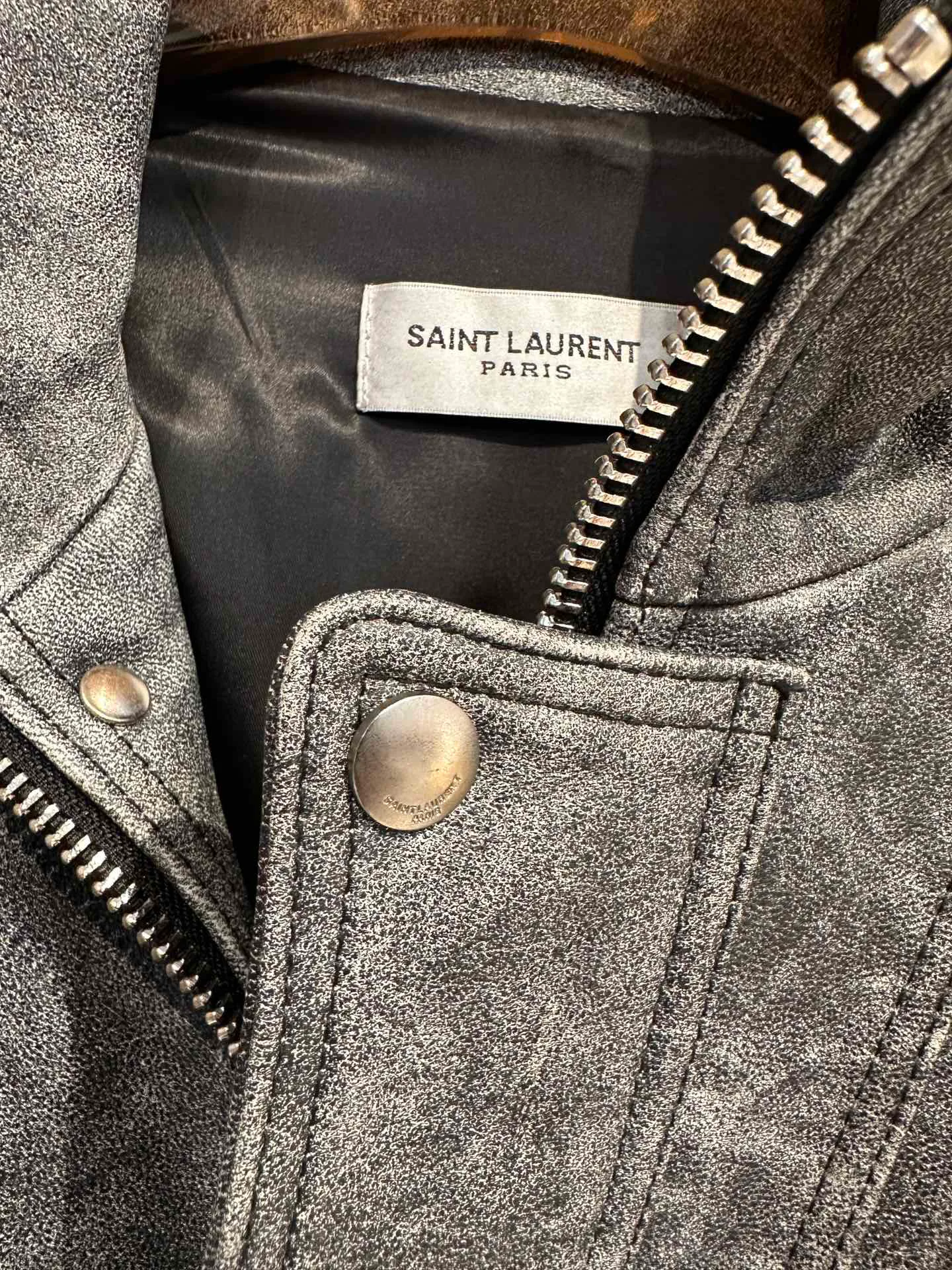 Women's Leather Jackets And Sheepskin Coats SAINT LAURENT 18308401