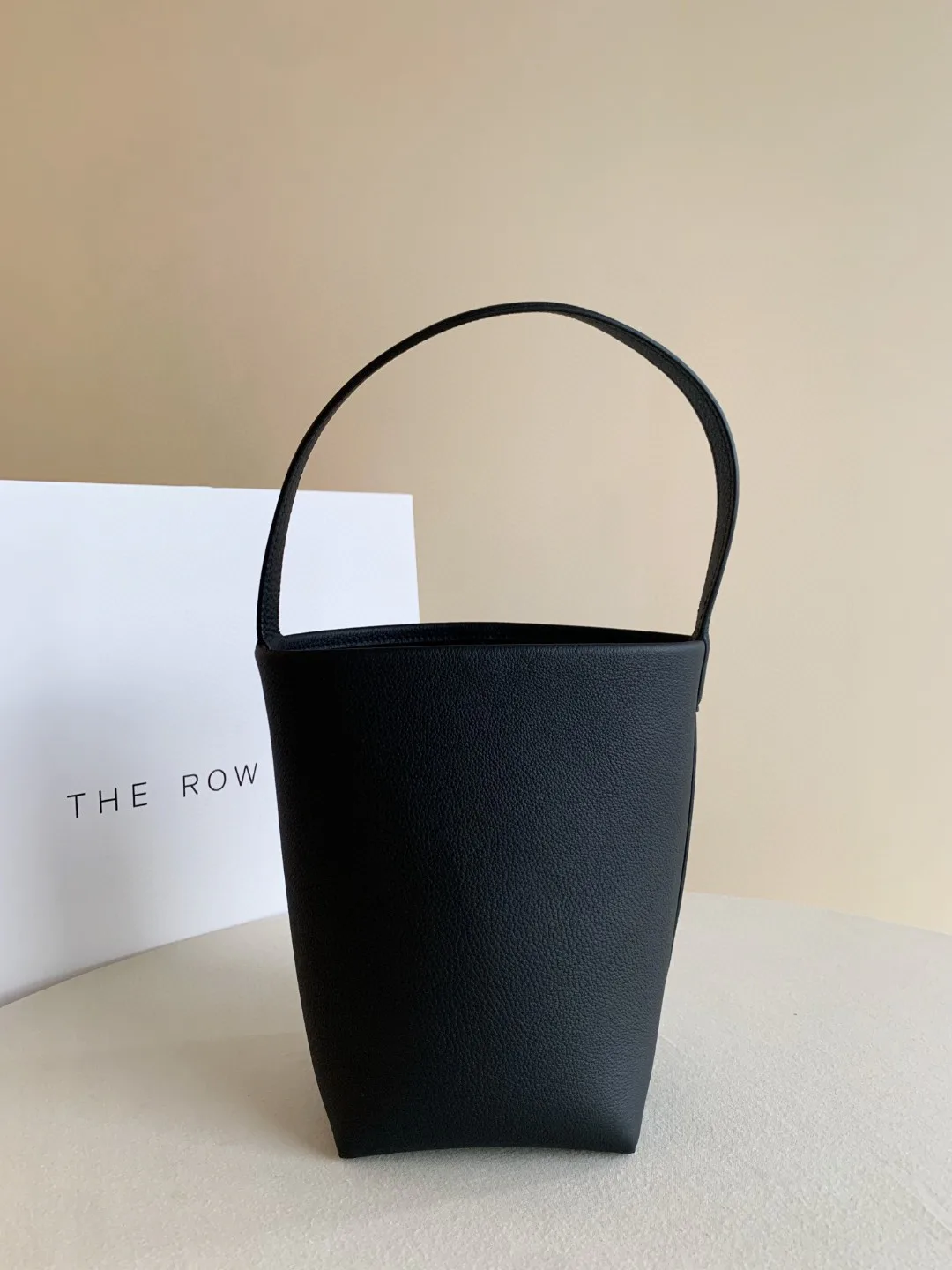 Women's Classic Handbags THE ROW 18070655