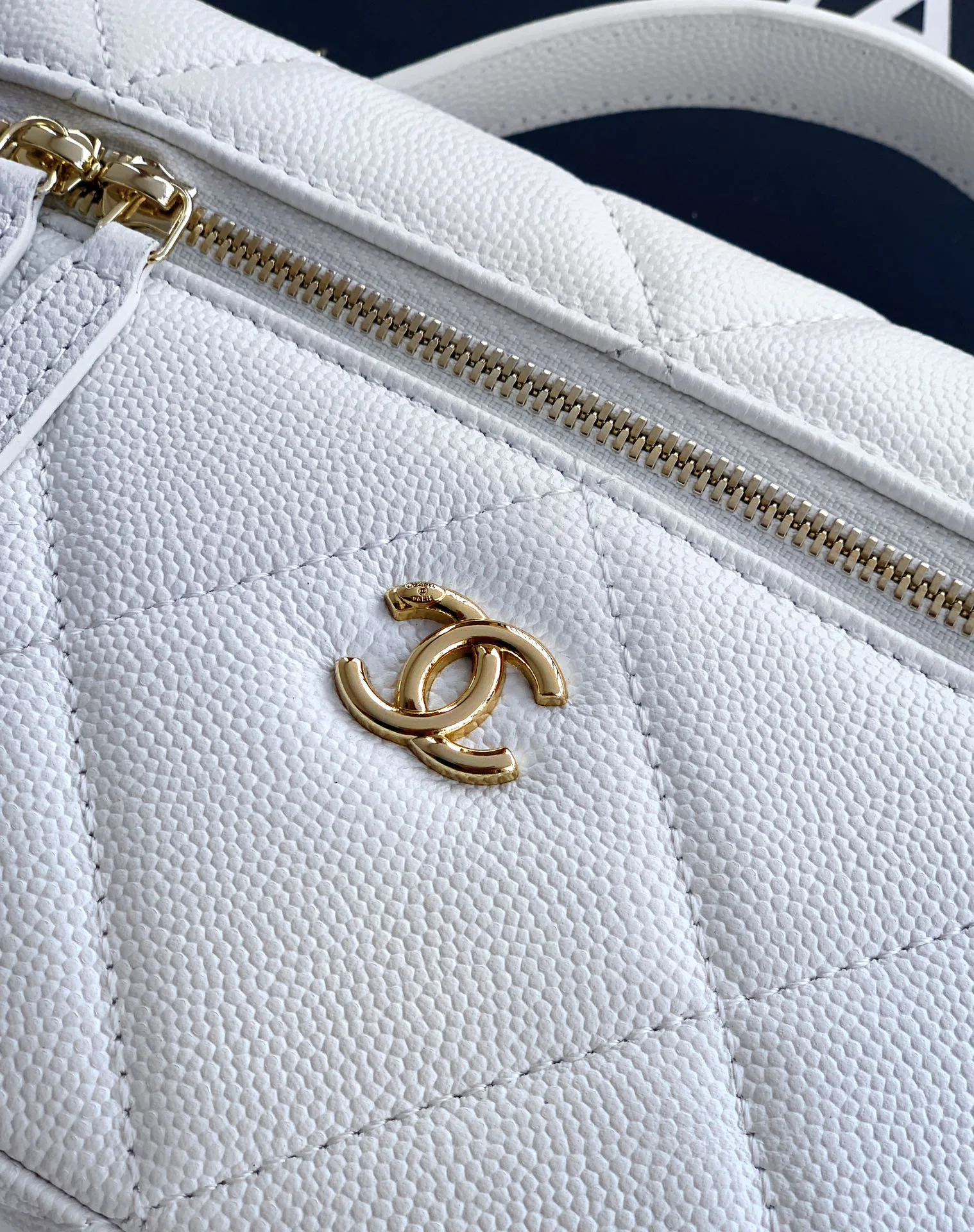 Классические Сумки Женские Chanel 18588847