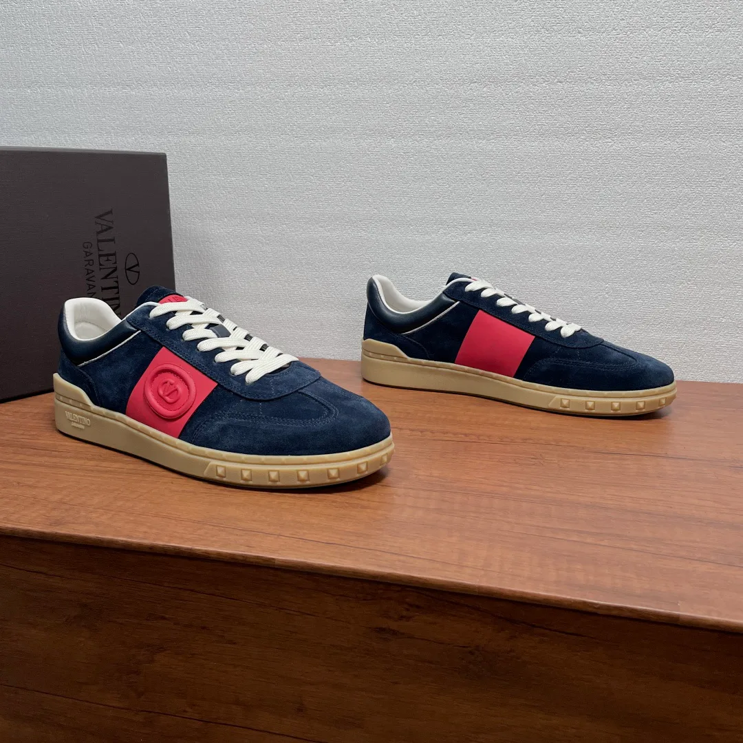 Men's Sneakers VALENTINO 17307260