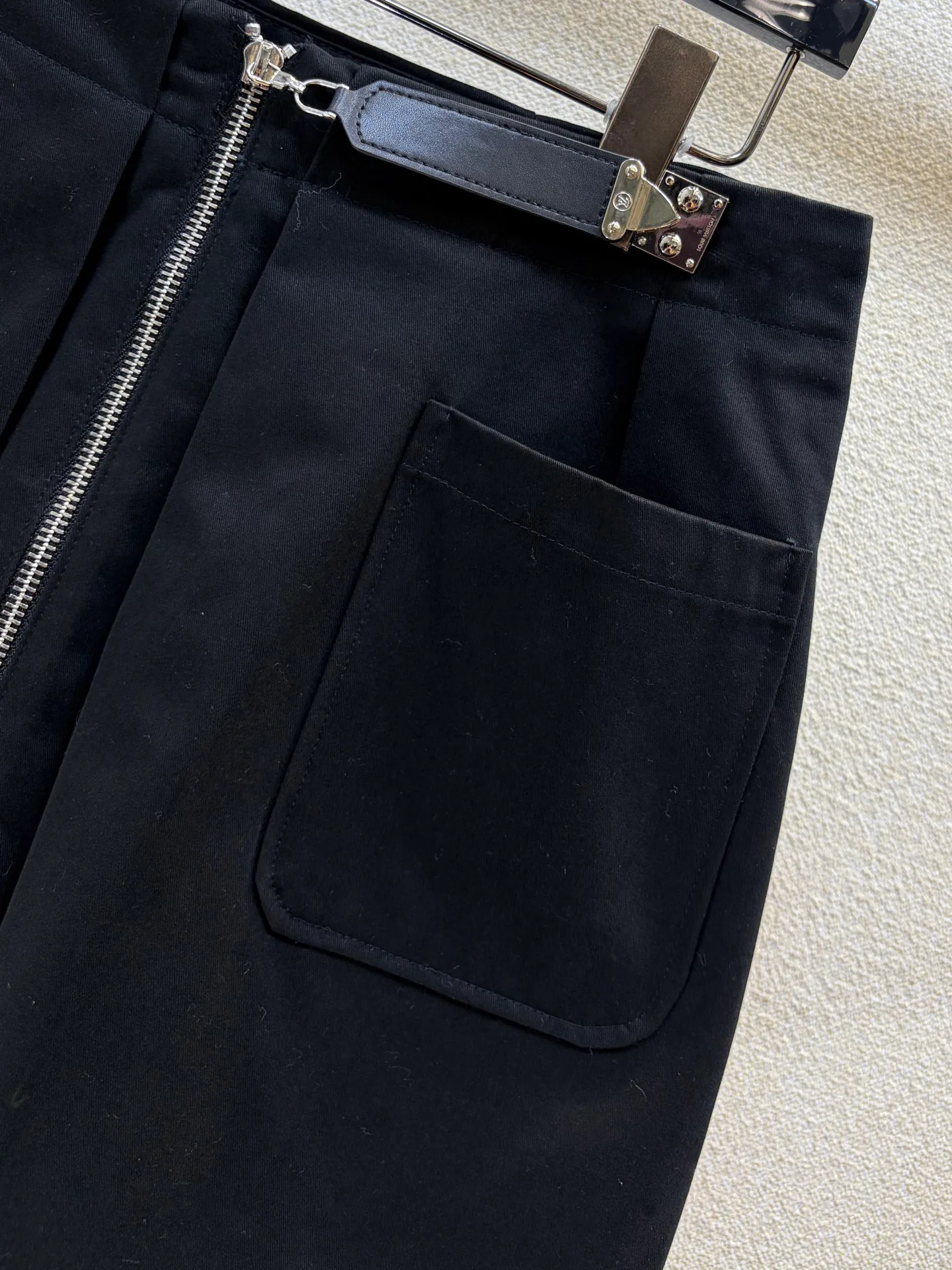Women's Skirts LOUIS VUITTON 18506594