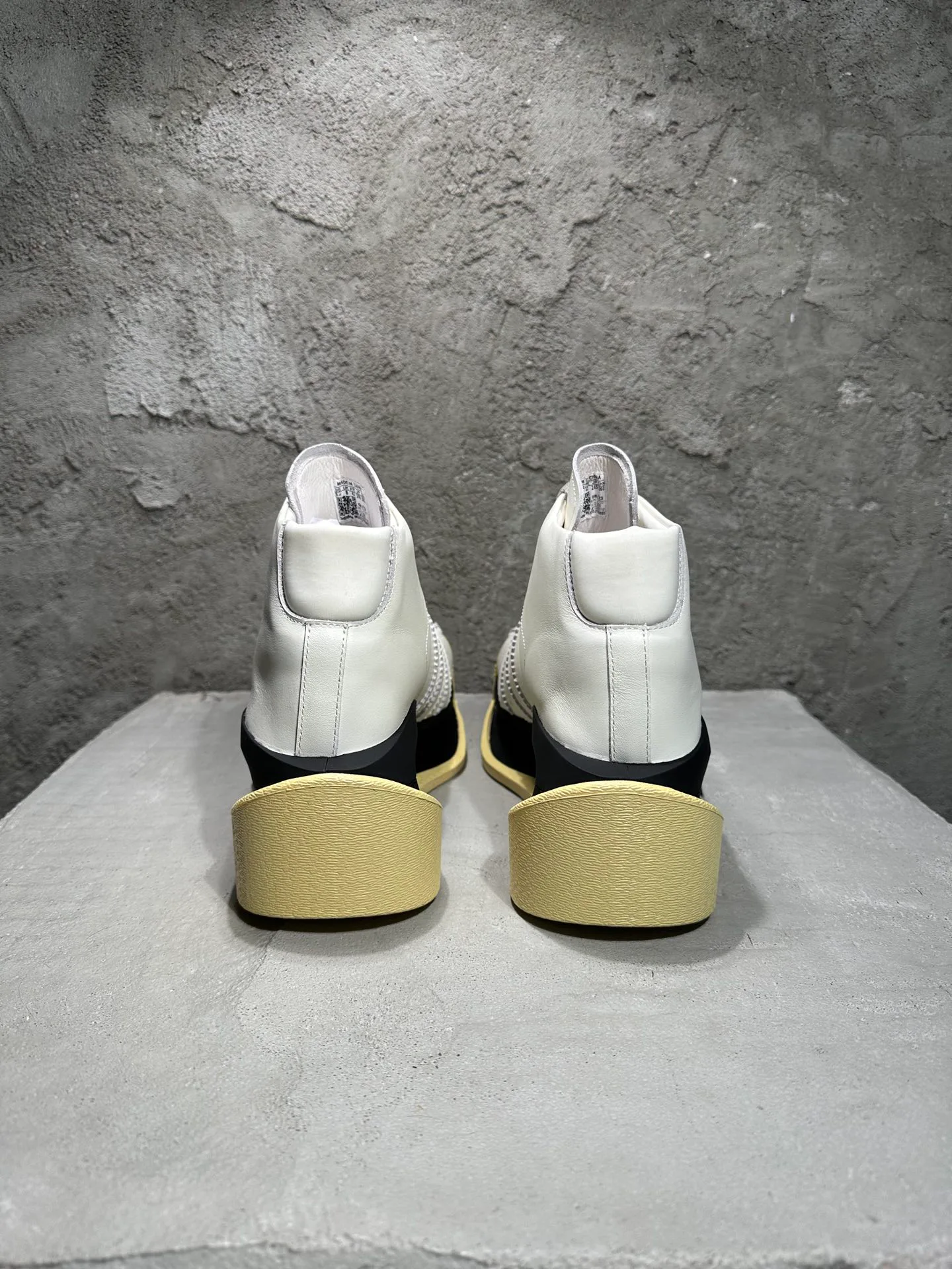 Women's Sneakers Y-3 18011945