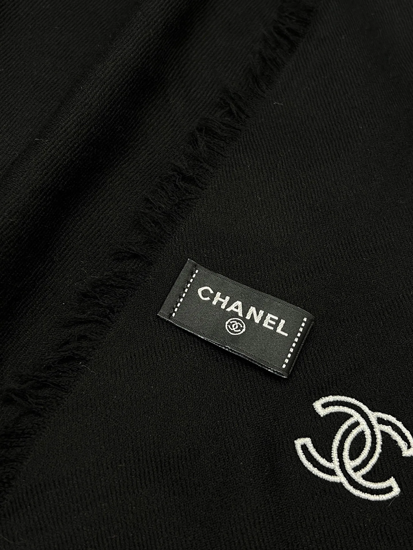 Scarves CHANEL 18141119