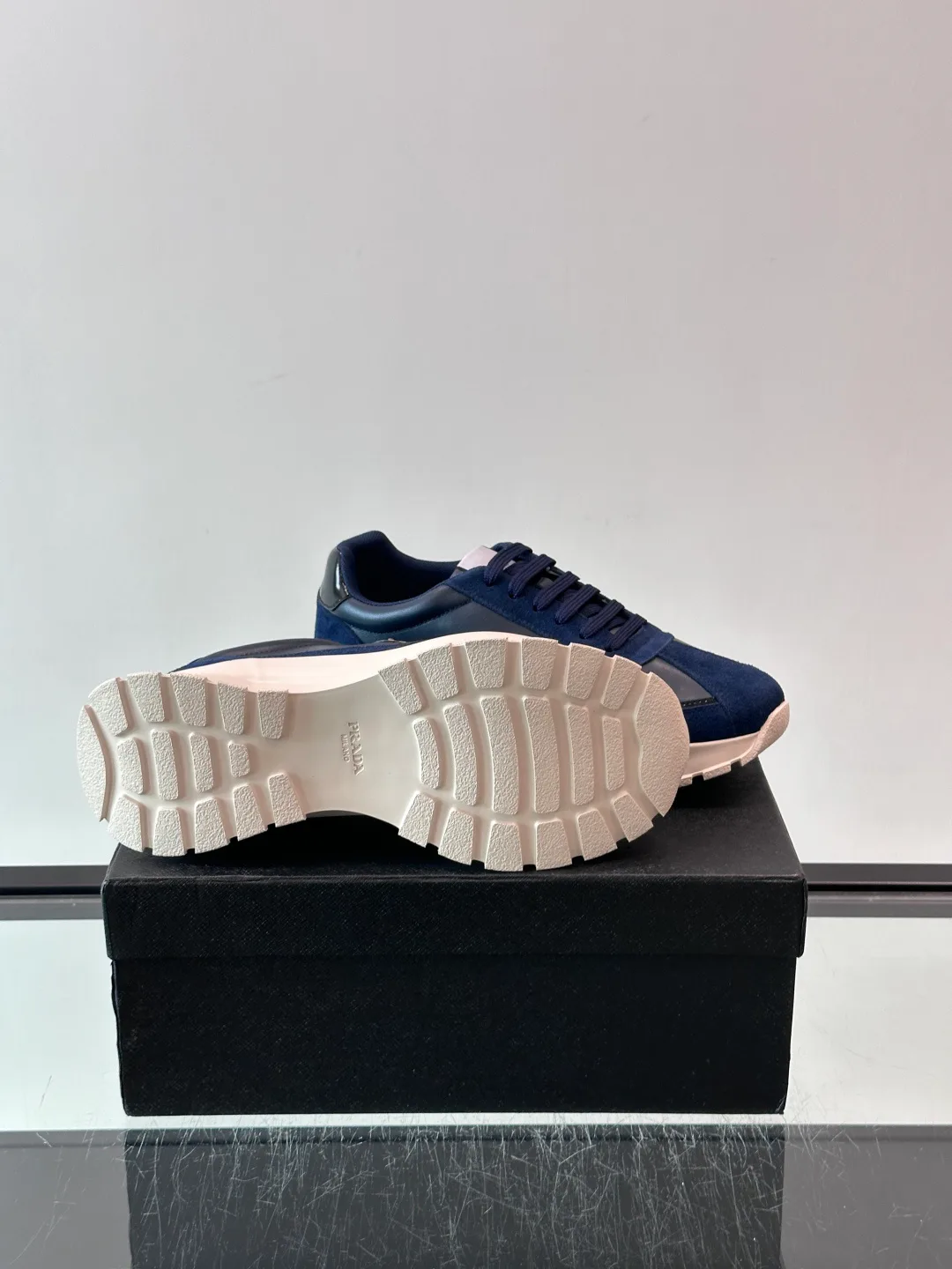 Men's Sneakers PRADA 18500609
