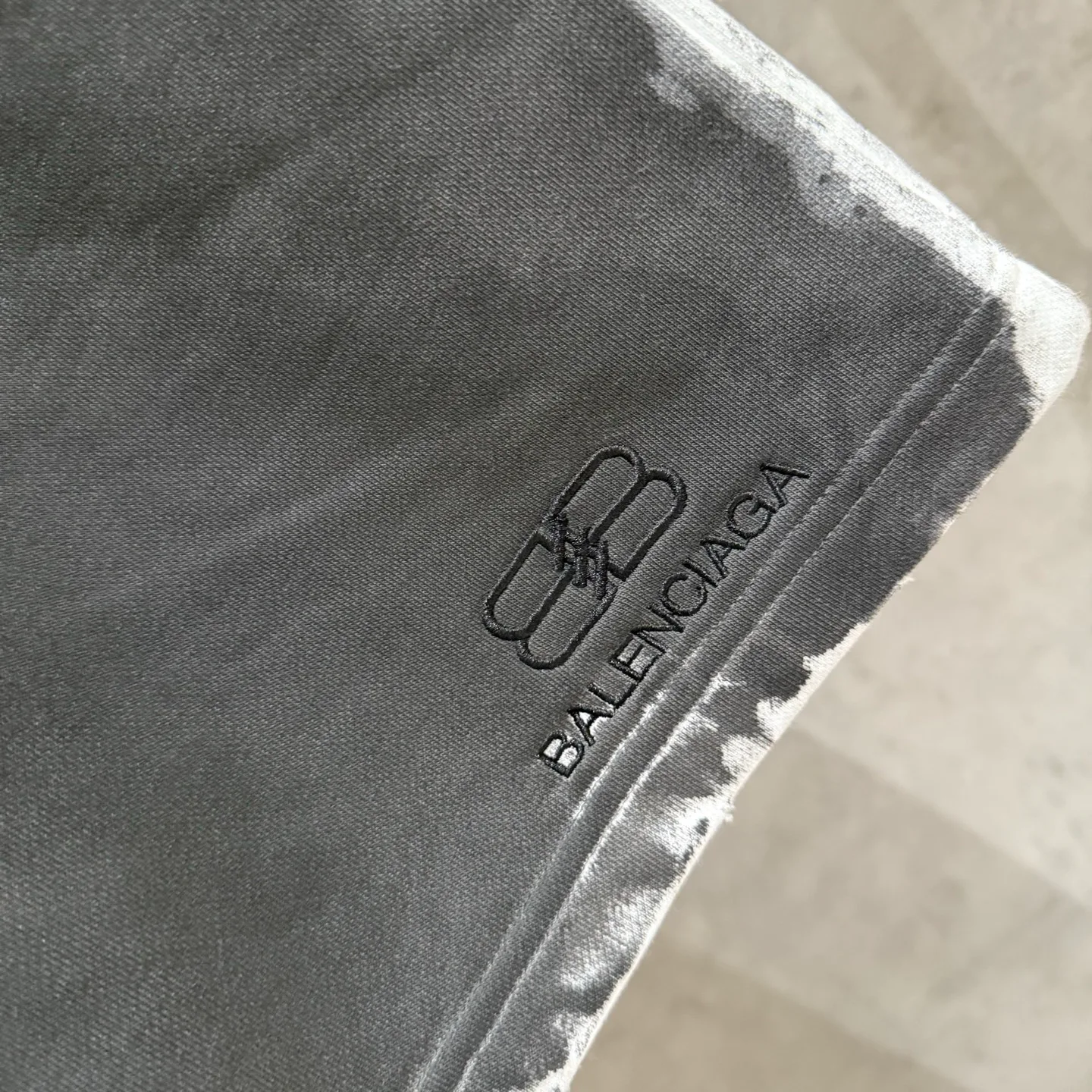 Men's Shorts BALENCIAGA 17436300