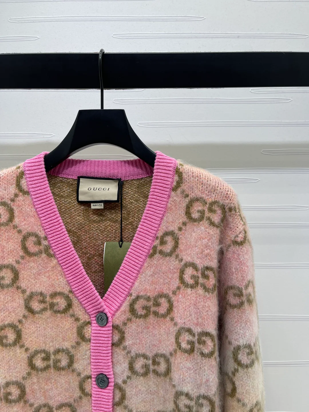 Women's Jumpers And Sweaters GUCCI 18437200