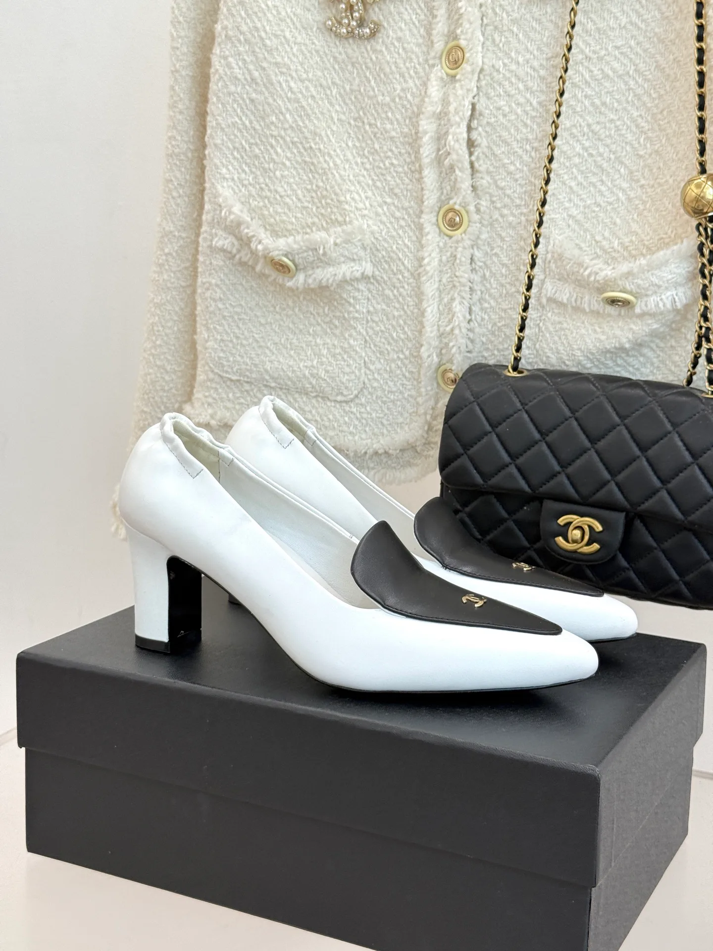 Women's Heels CHANEL 18154802