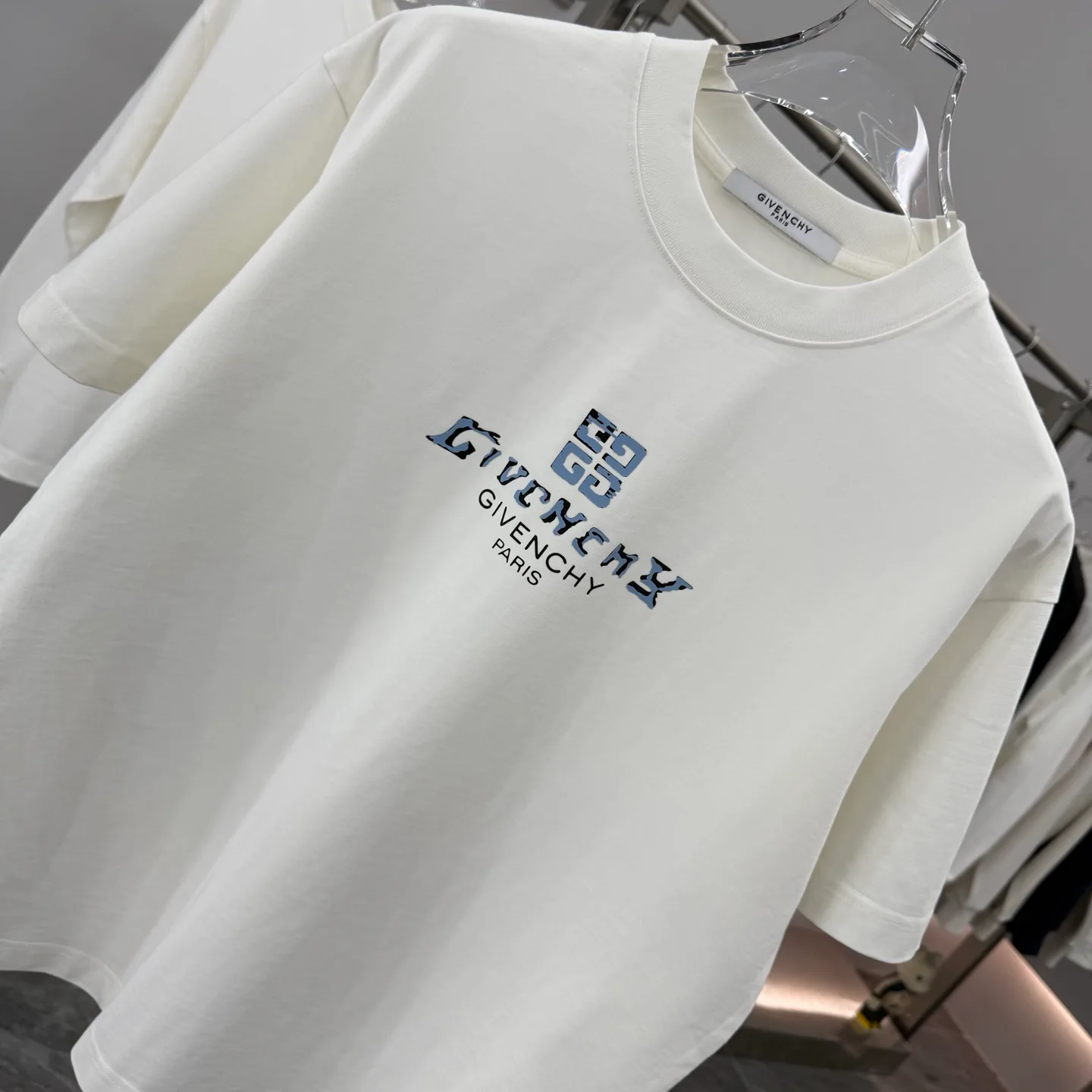 Men's T-Shirts GIVENCHY 17974723