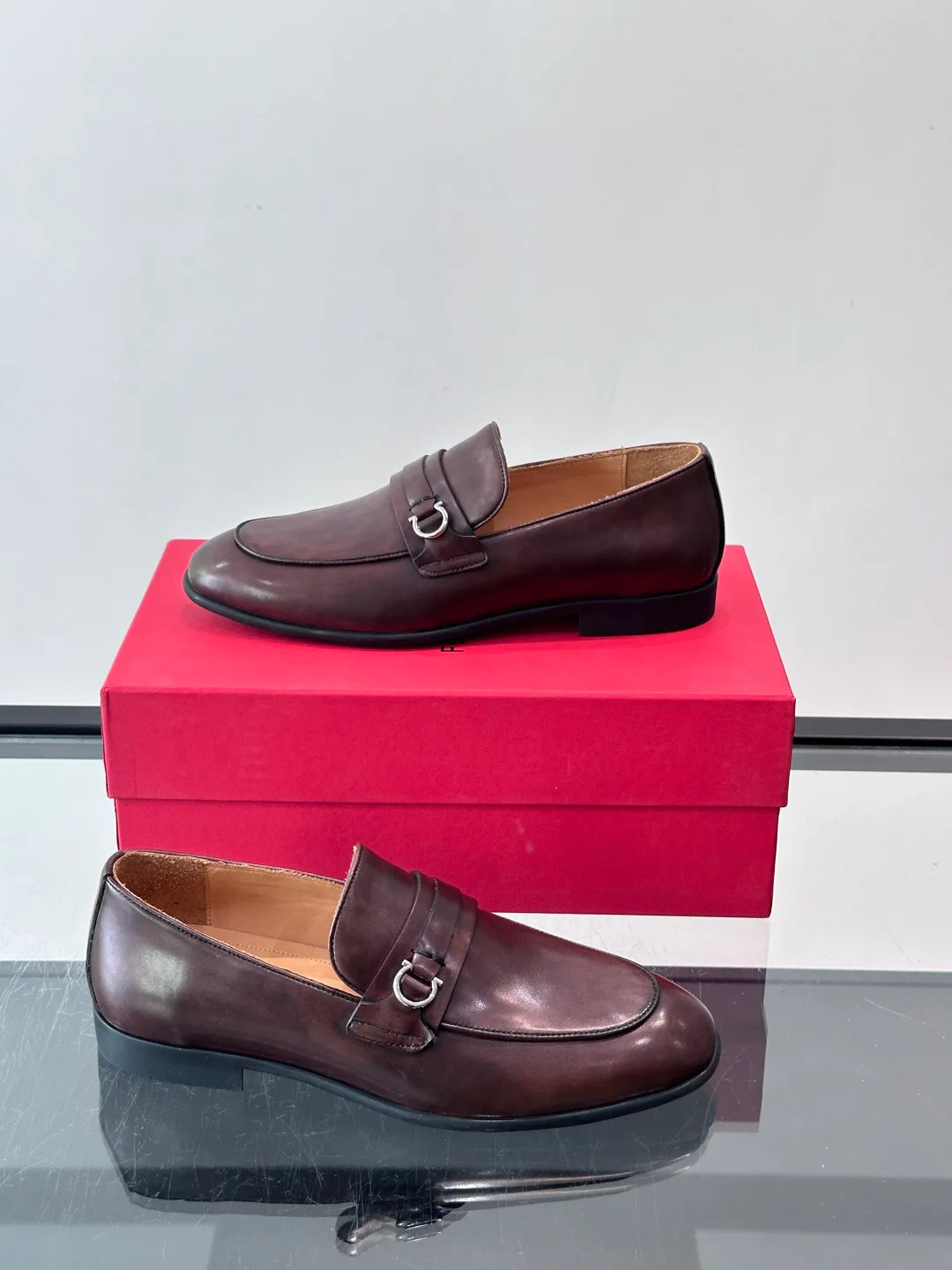 Men's Loafers And Dress Shoes SALVATORE FERRAGAMO 17982494