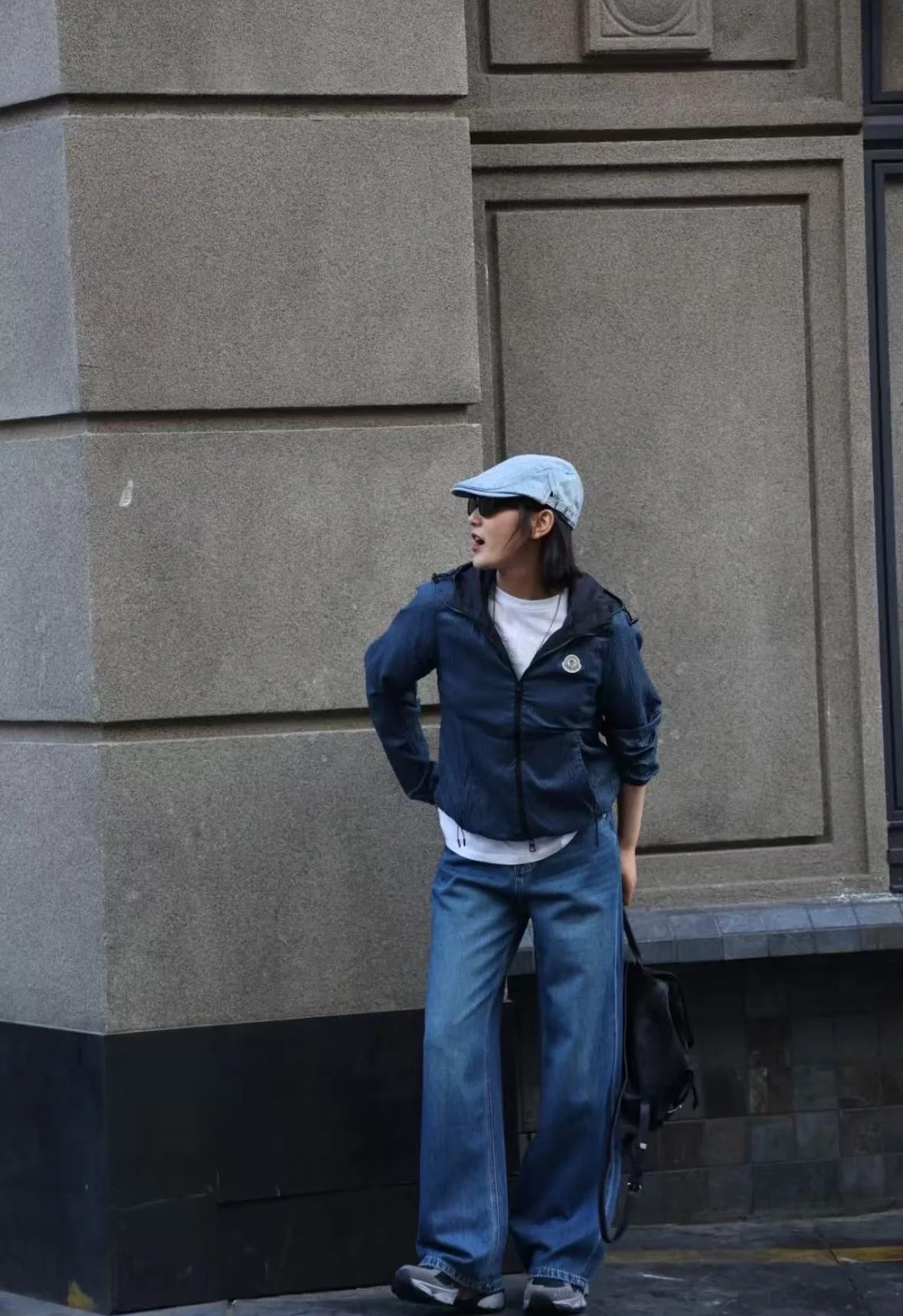 Women's Jackets And Down Jackets MONCLER 17567581