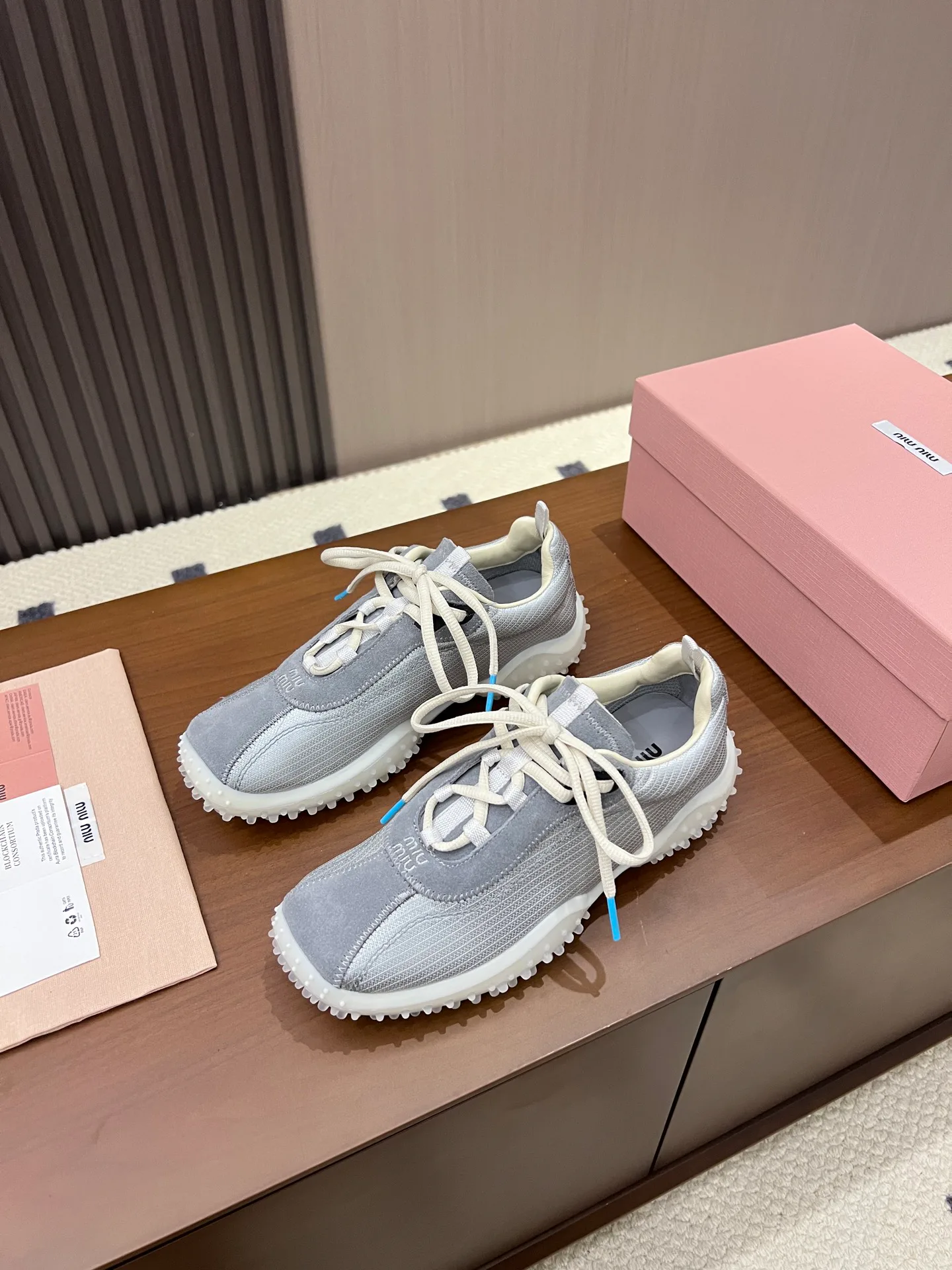 Women's Sneakers MIU MIU 17968604