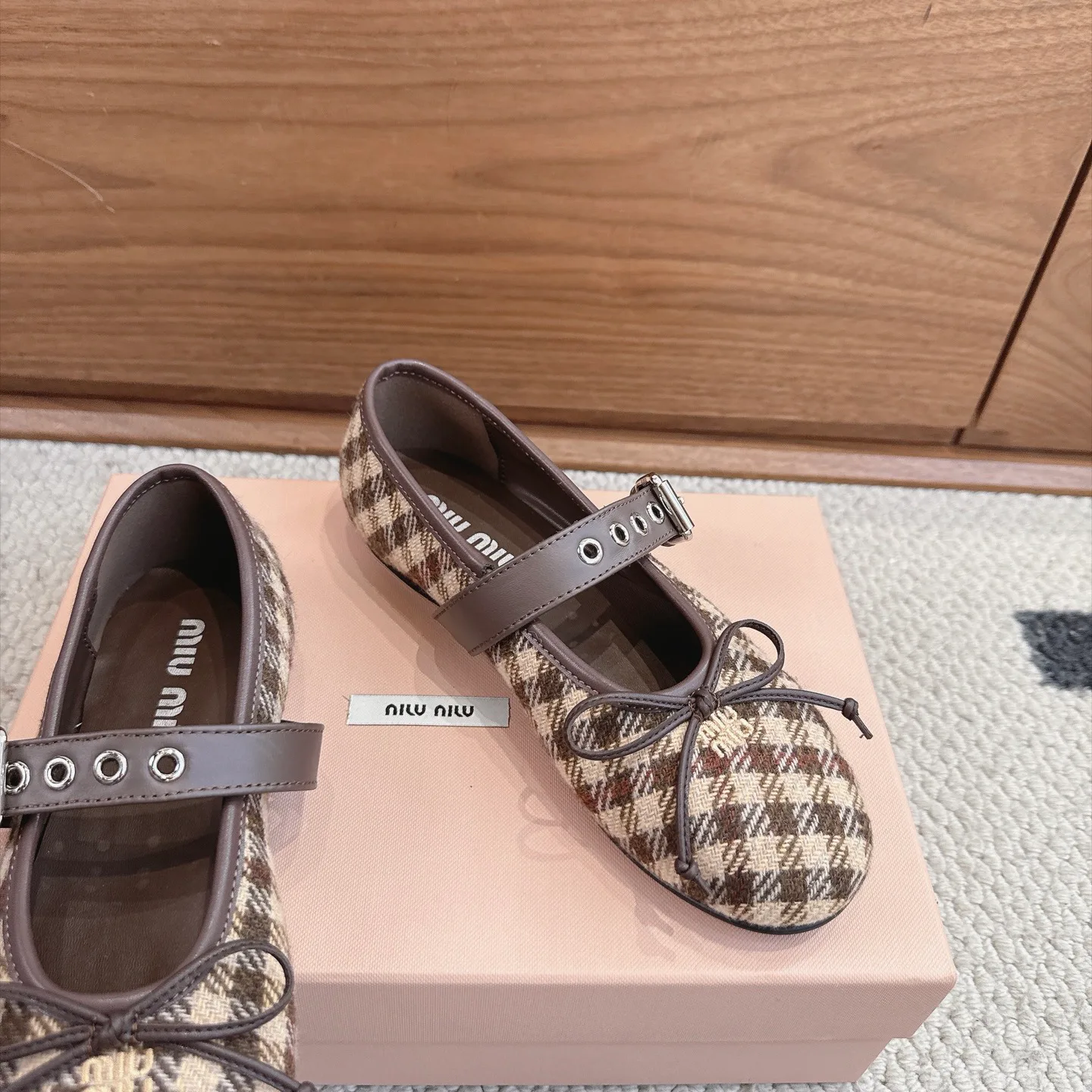 Балетки Женские Miu Miu 18613802