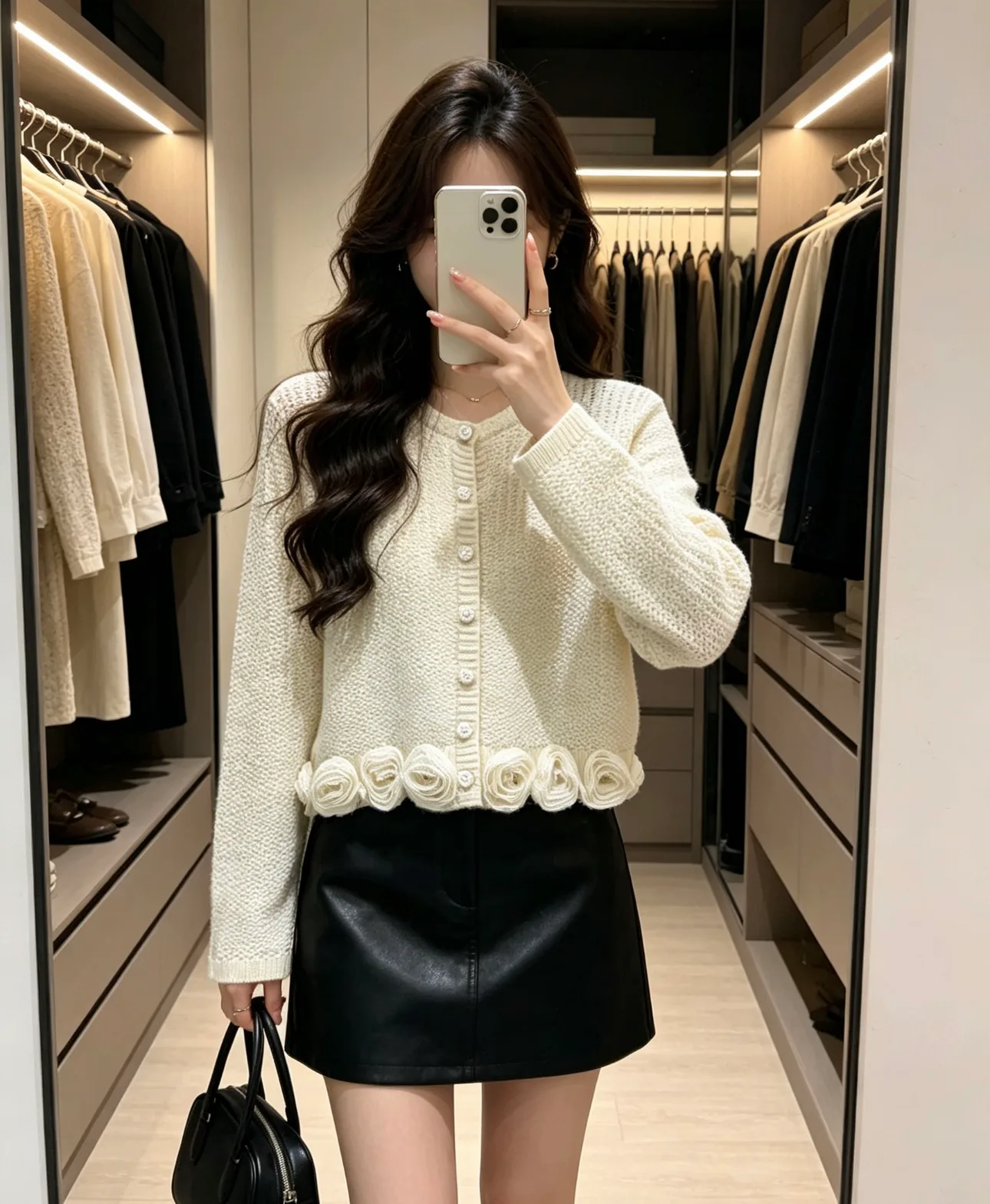 Women's Jumpers And Sweaters CHANEL 18032152