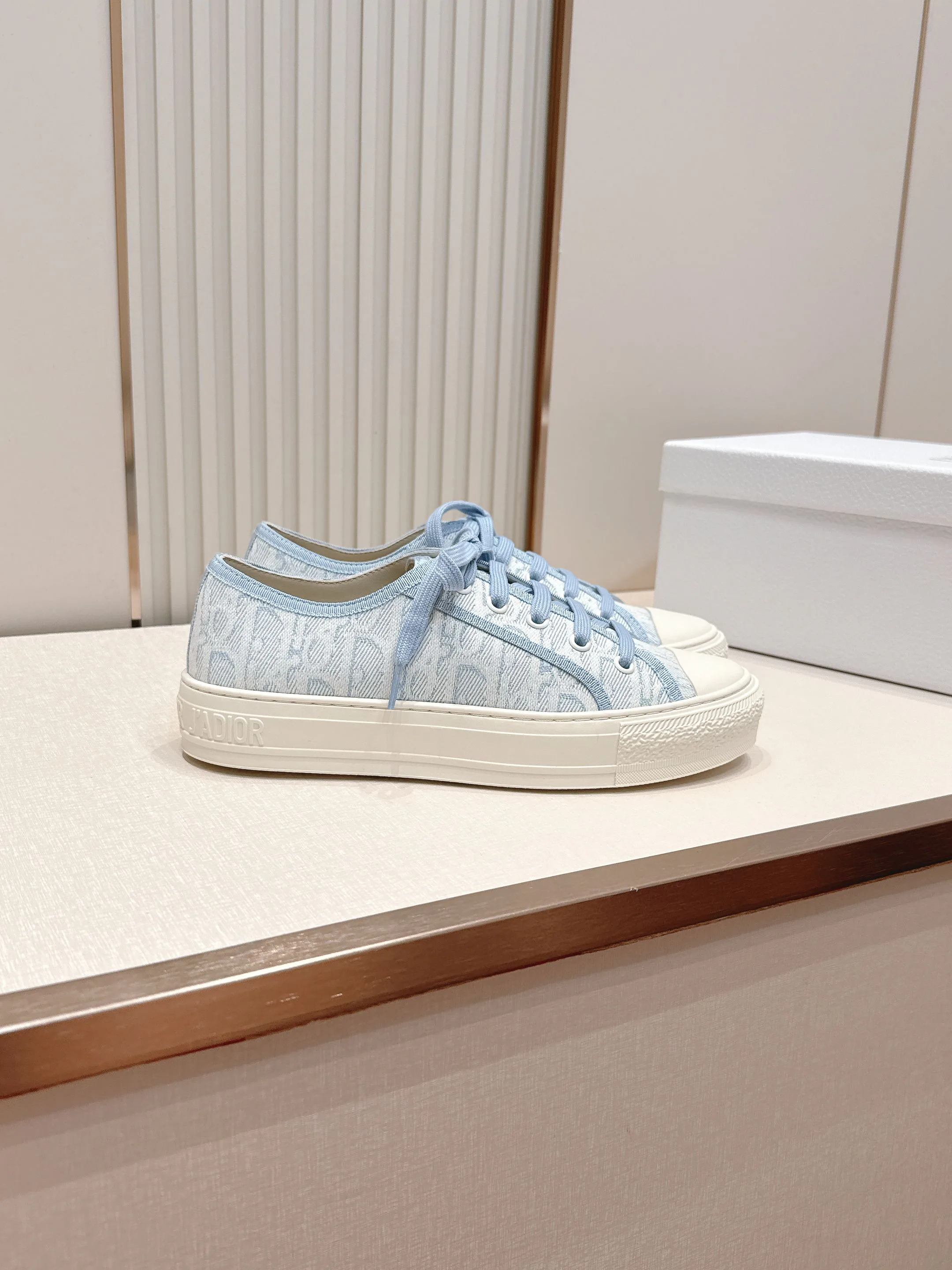 Women's Sneakers CHRISTIAN DIOR 17411417