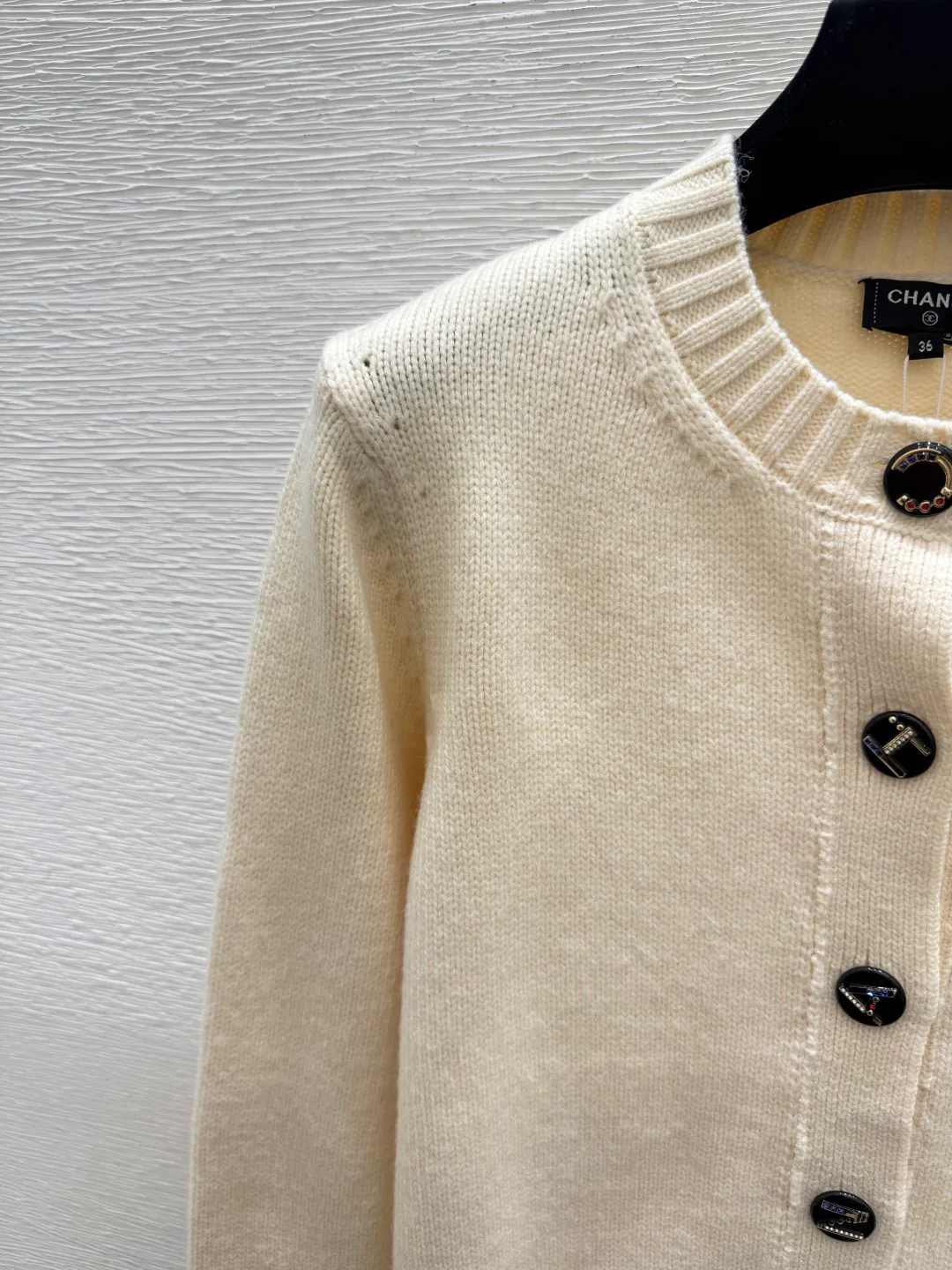 Women's Jumpers And Sweaters CHANEL 18021928