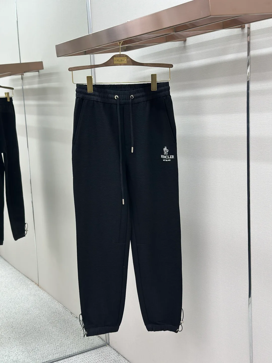 Men's Trousers MONCLER 17810710