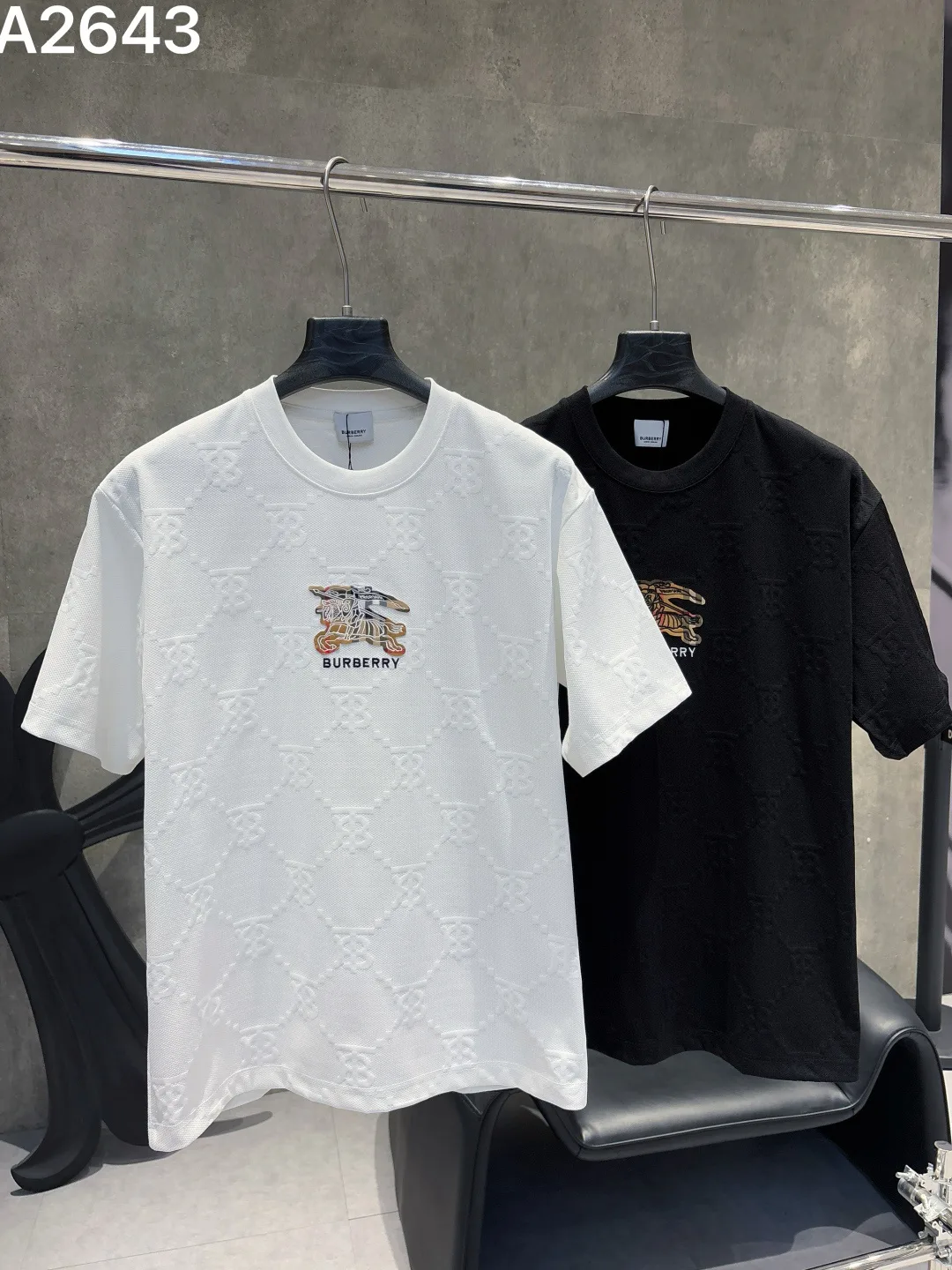 Men's T-Shirts BURBERRY 18000482