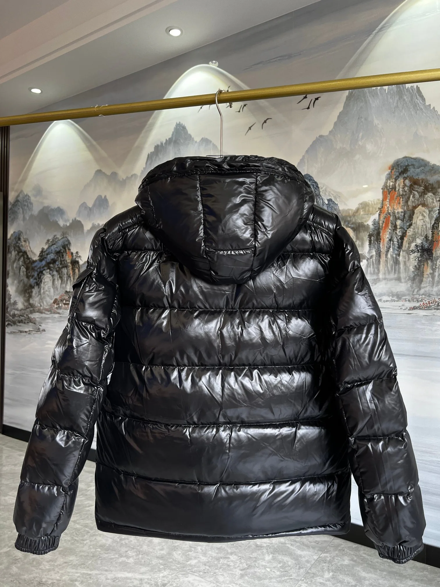 Women's Jackets And Down Jackets MONCLER 18415686