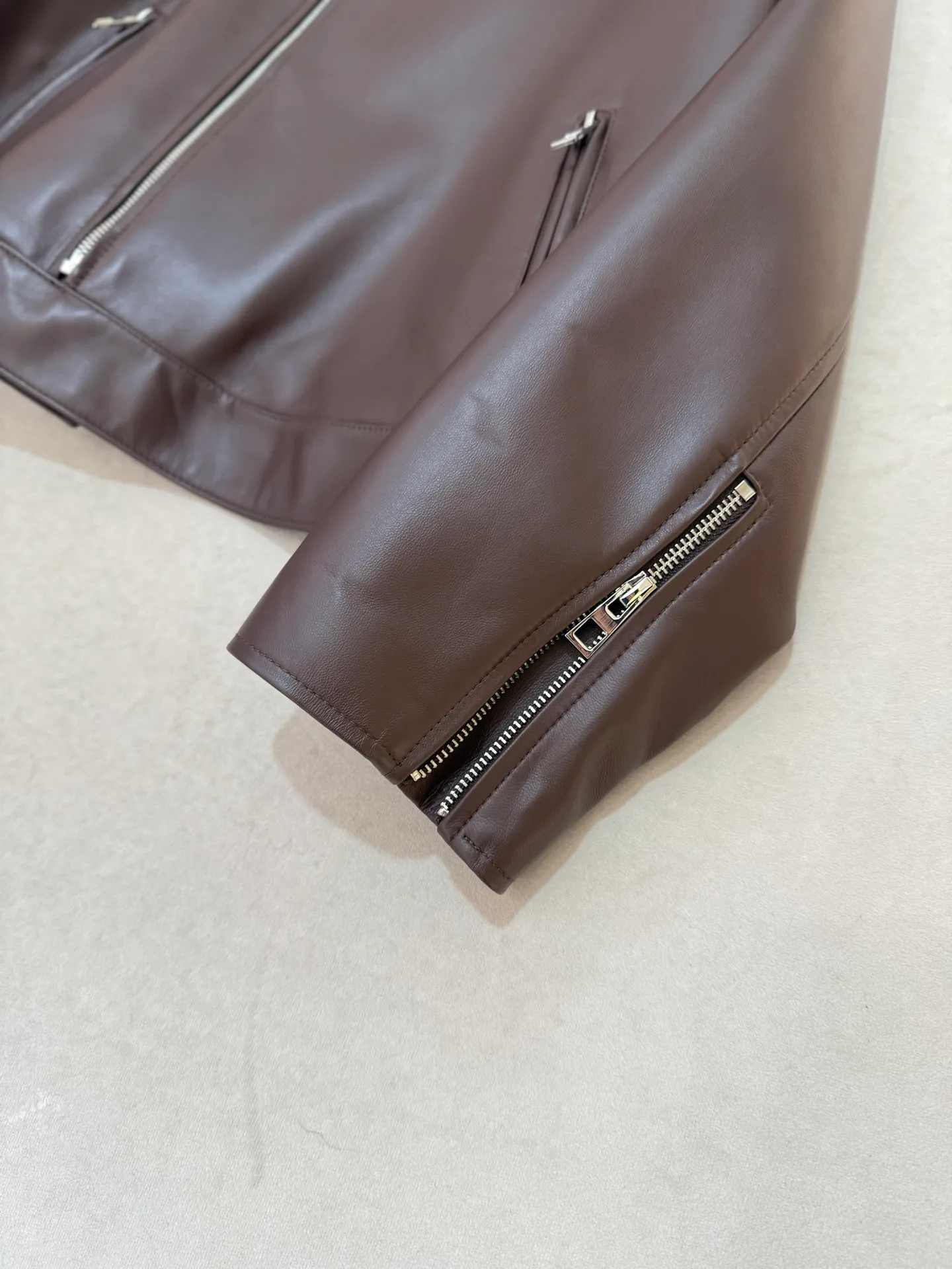 Women's Leather Jackets And Sheepskin Coats LOEWE 18358902