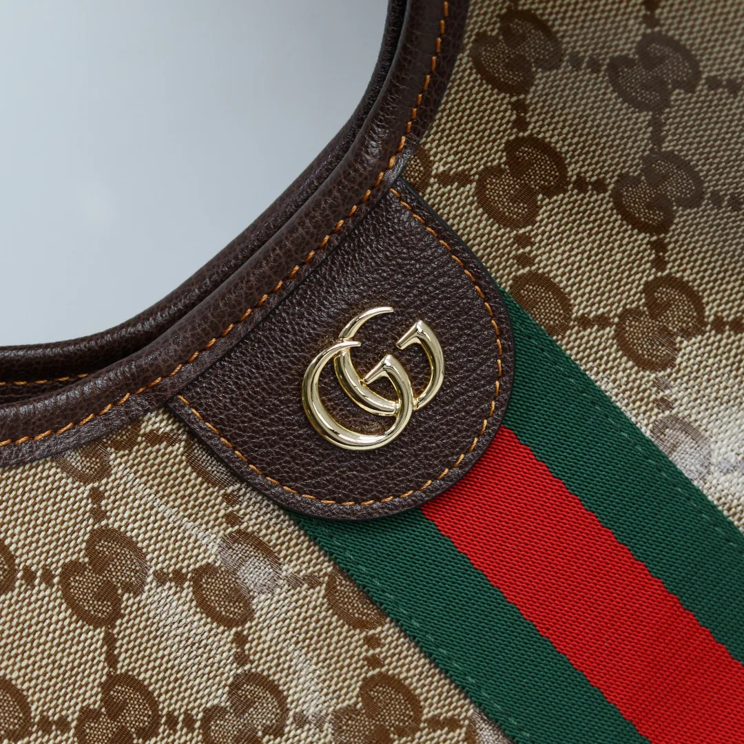 Women's Classic Handbags GUCCI 18262387