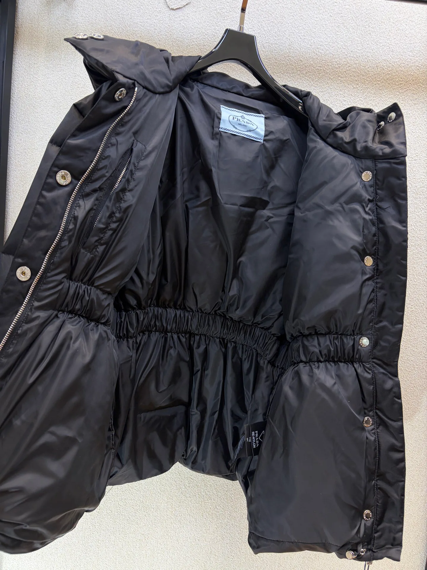 Women's Jackets And Down Jackets PRADA 18408052