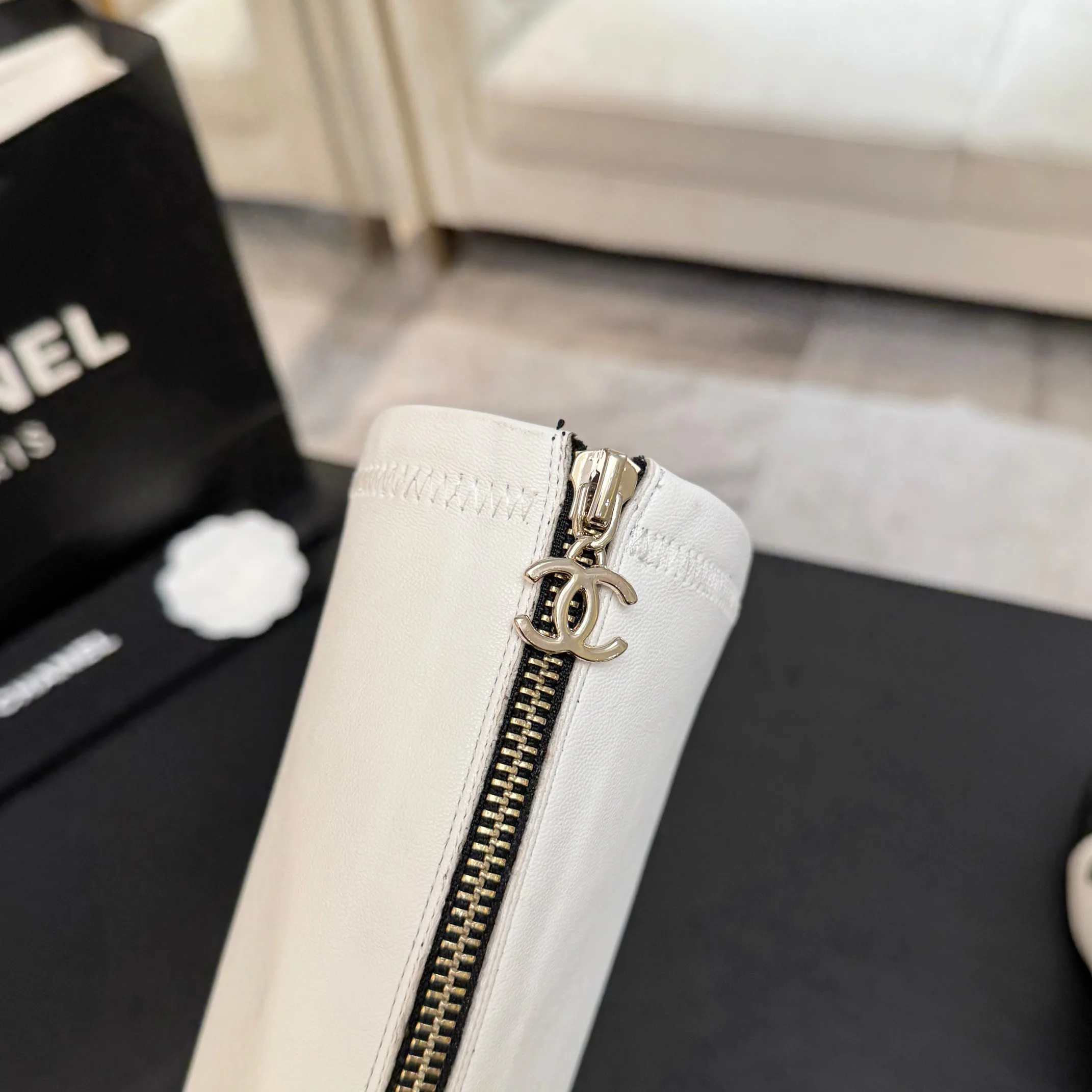 Women's Boots CHANEL 18063048