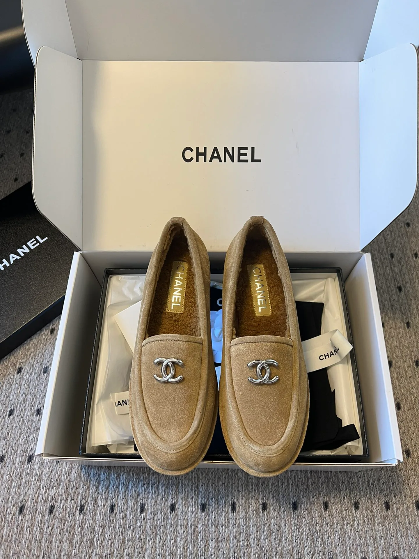 Women's Loafers And Moccasins CHANEL 18294577