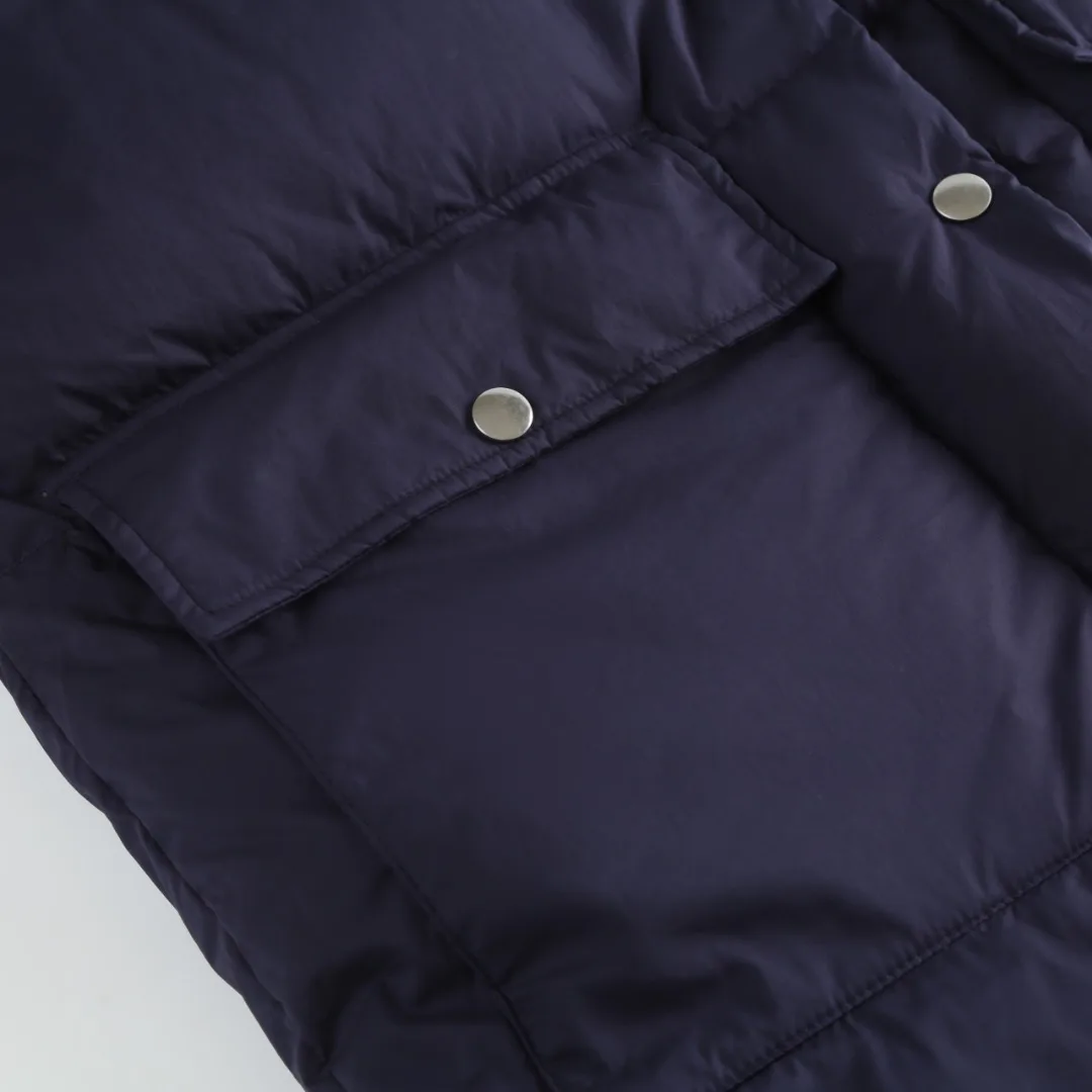Women's Jackets And Down Jackets PRADA 18022562