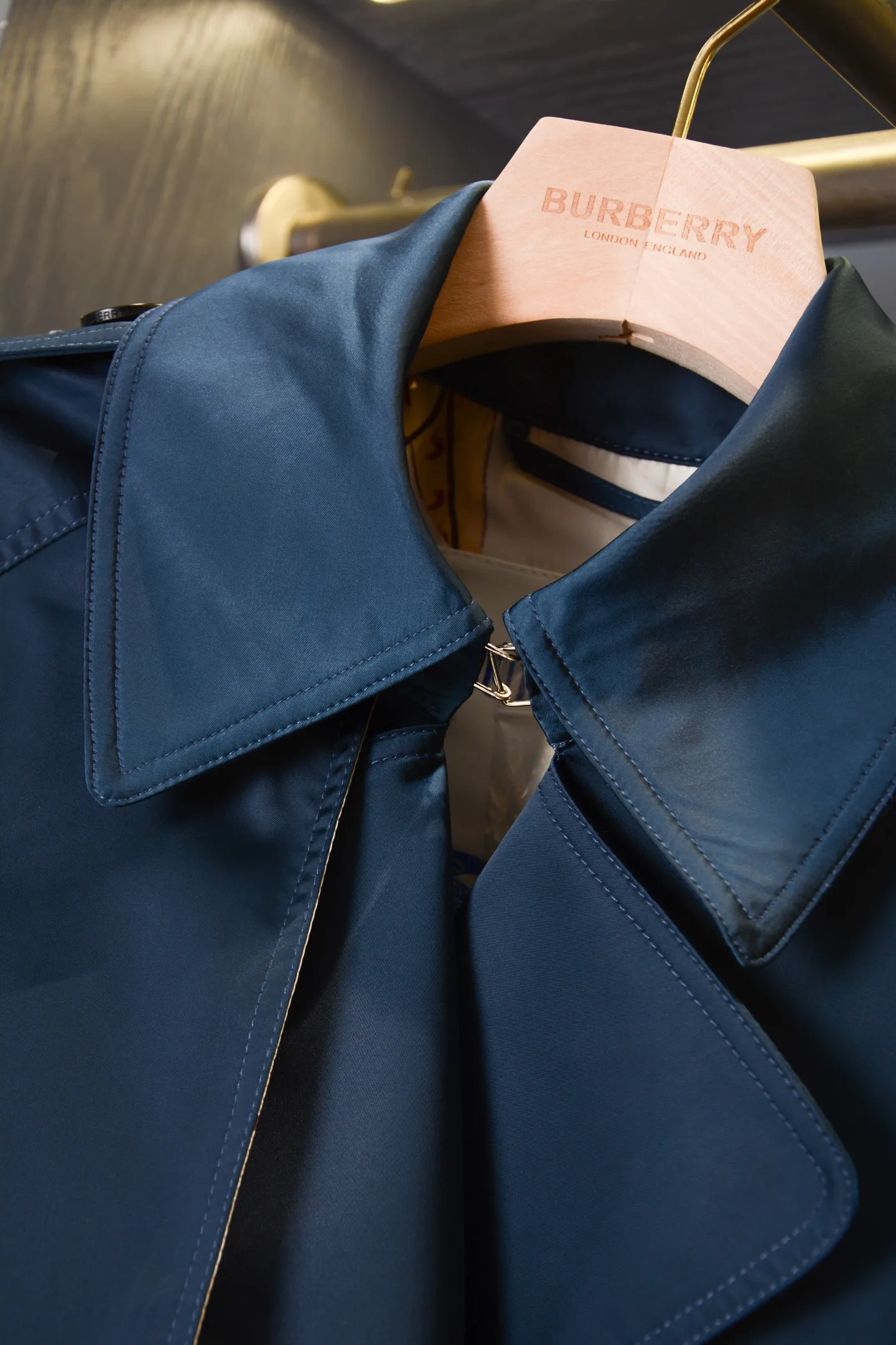 Women's Trench Coats BURBERRY 18512861