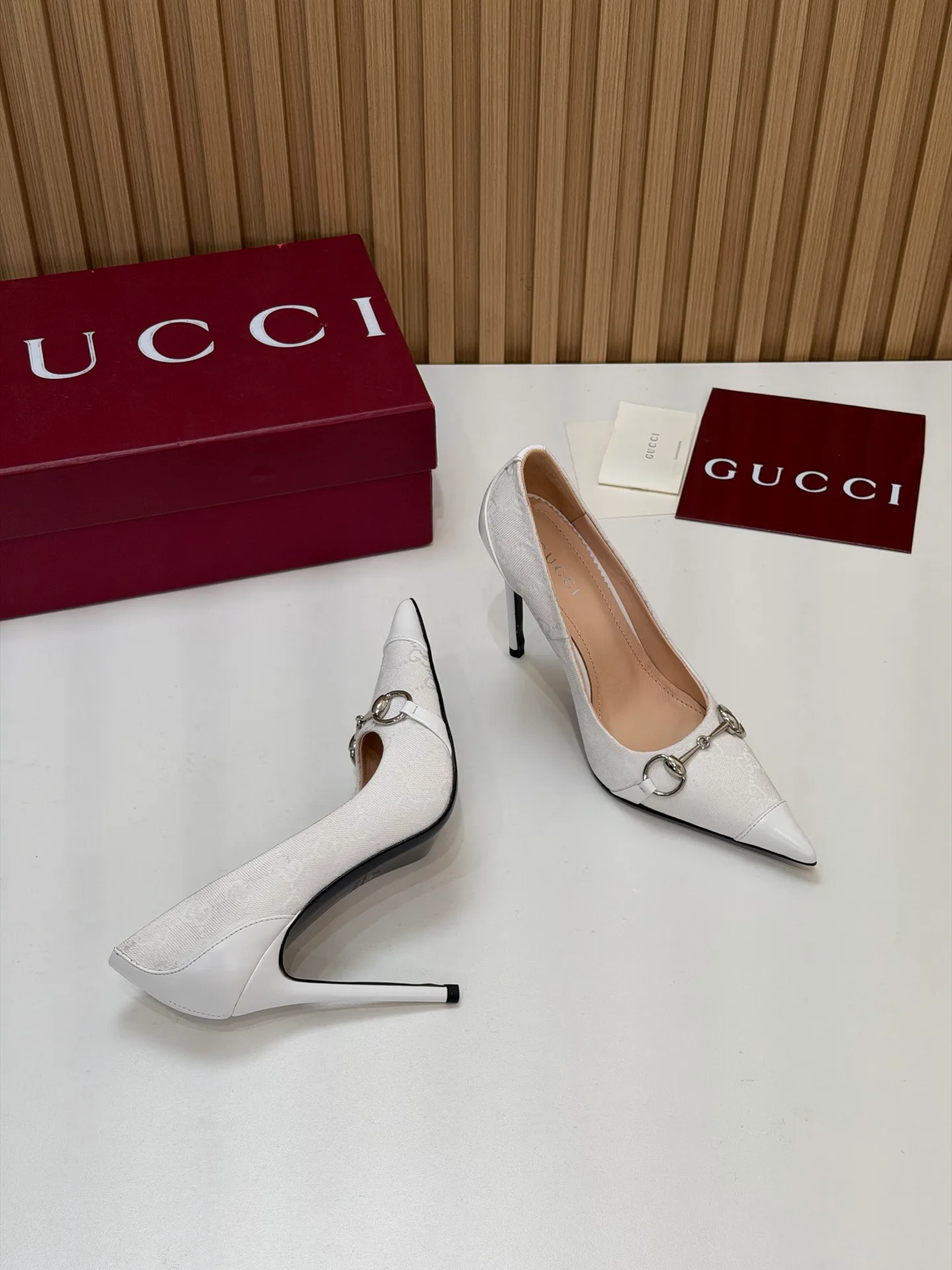 Women's Heels GUCCI 18245480