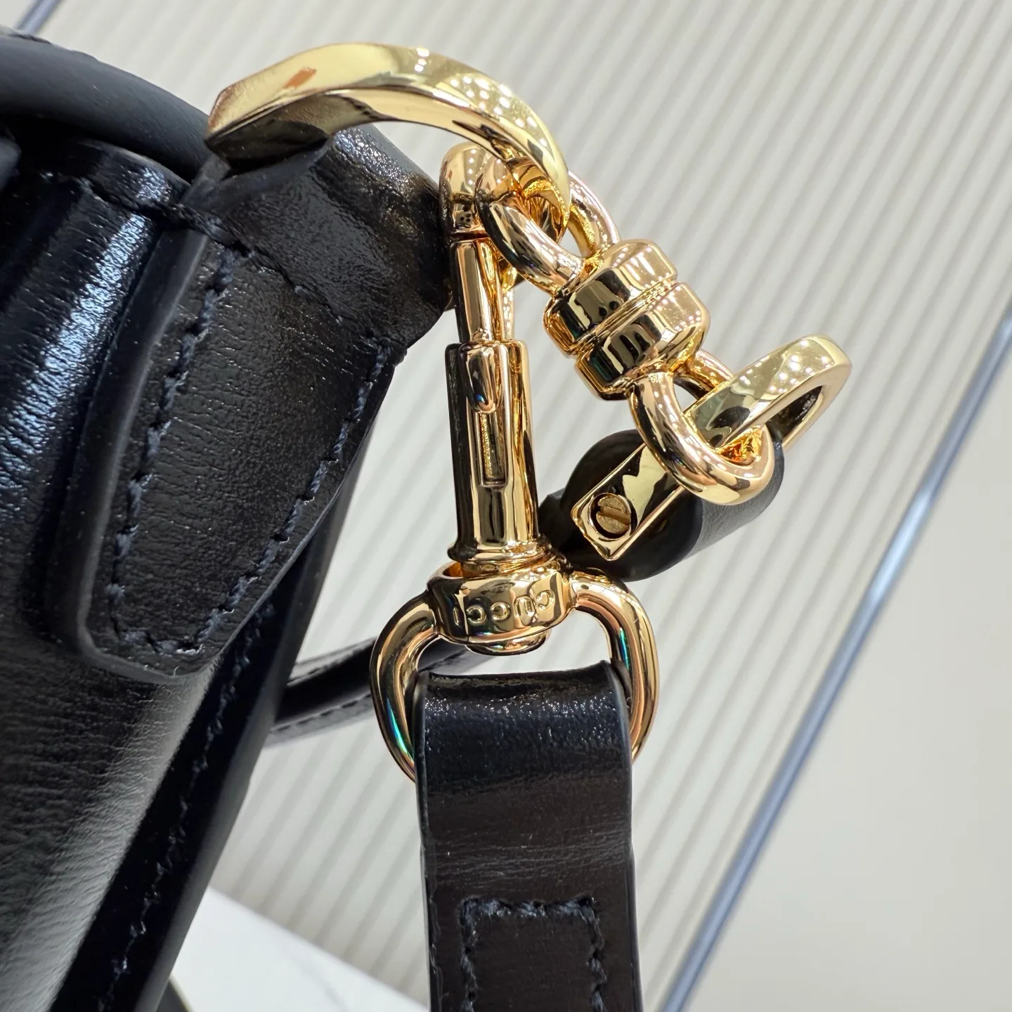 Women's Classic Handbags GUCCI 17947818