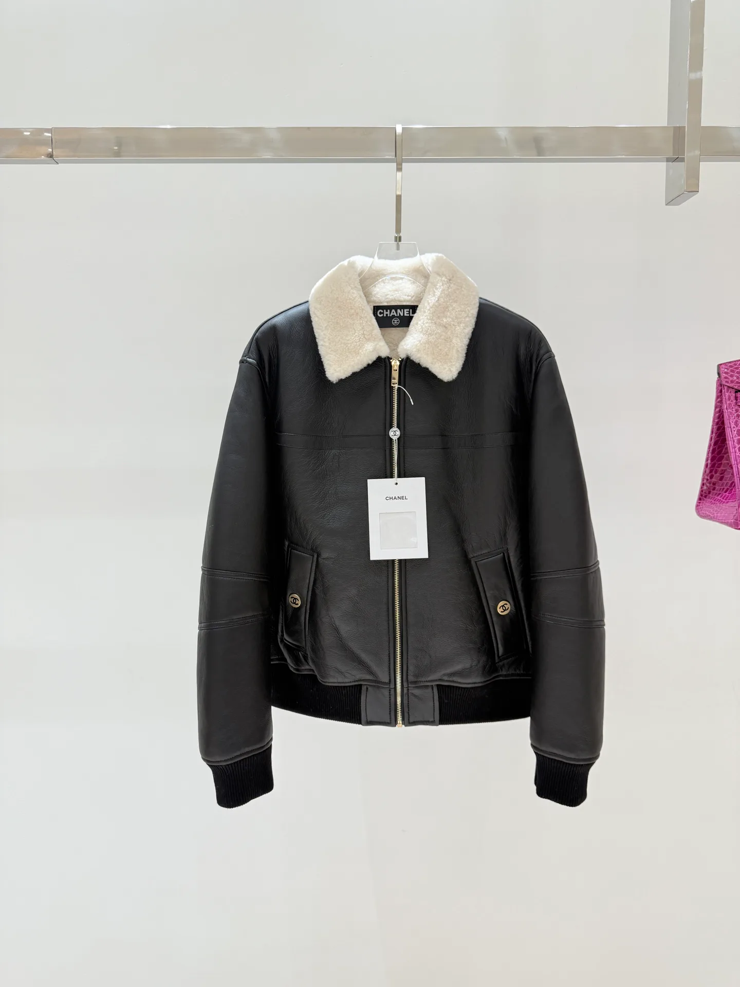 Women's Leather Jackets And Sheepskin Coats CHANEL 17943292