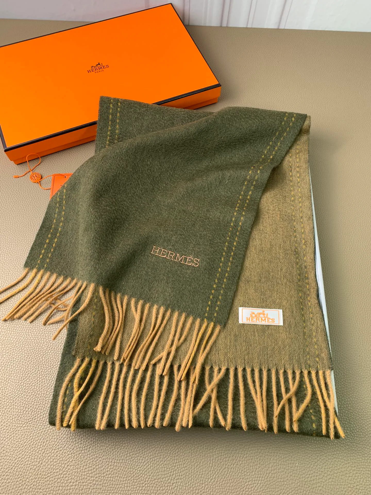 Scarves HERMES 18525773