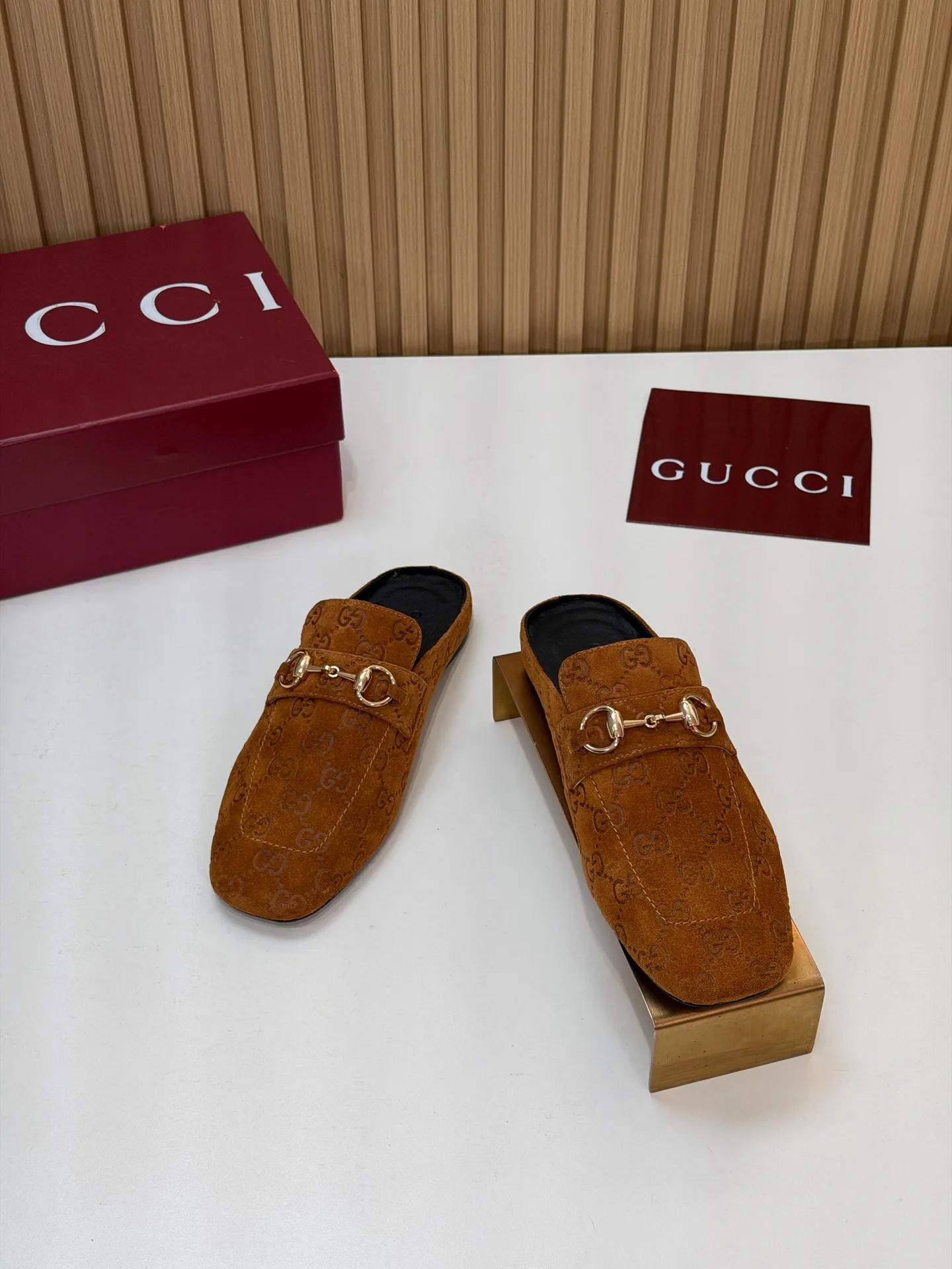 Women's Mules And Clogs GUCCI 18083802