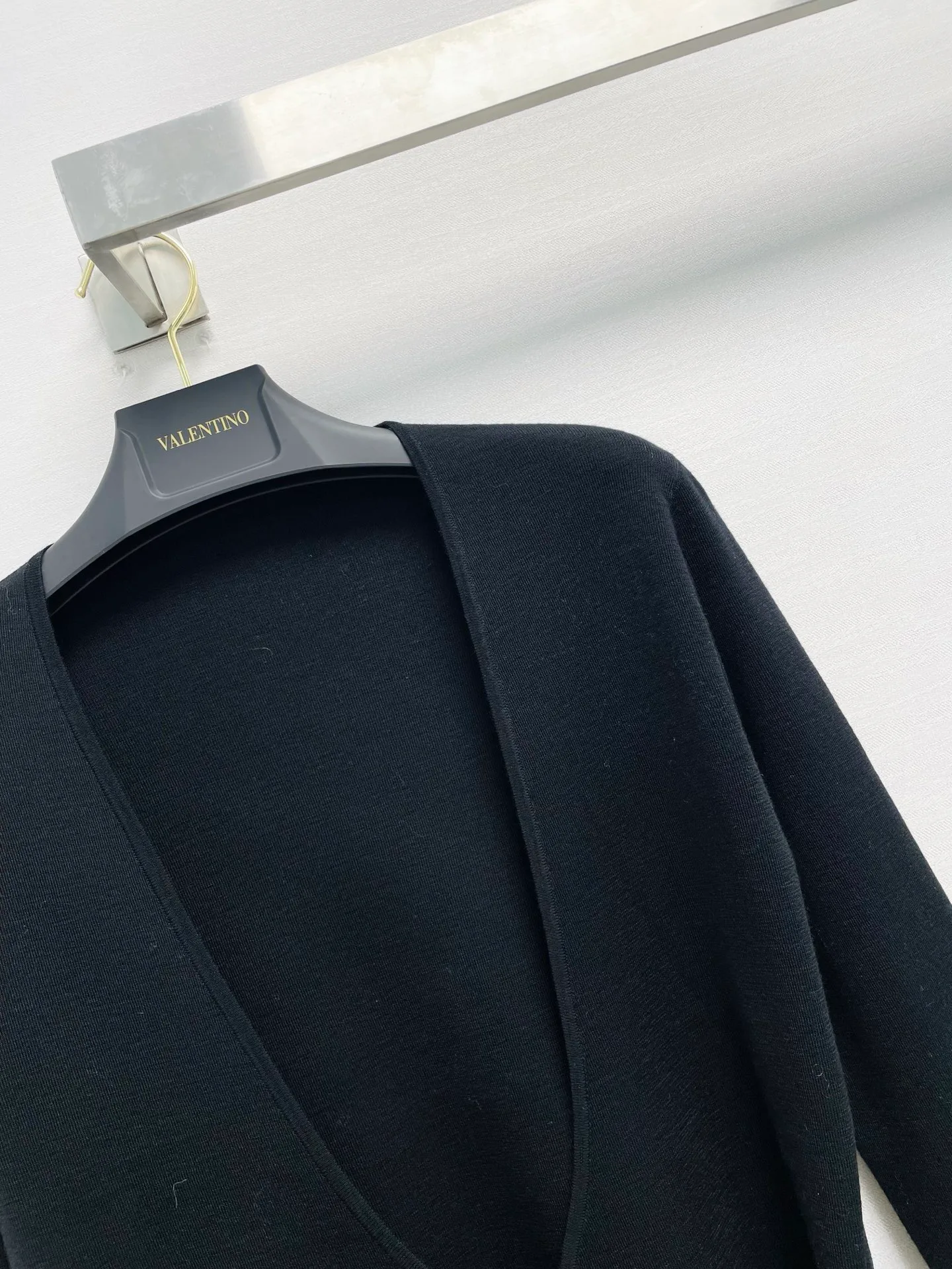 Women's Jumpers And Sweaters VALENTINO 18264429
