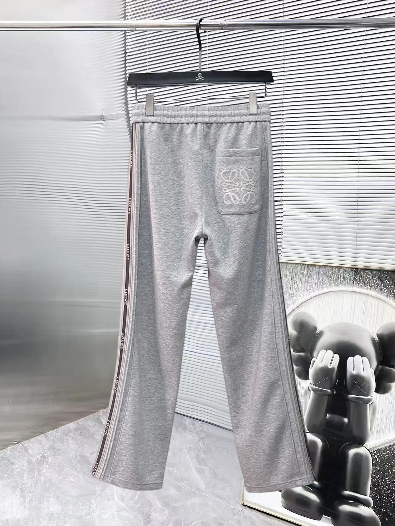 Men's Trousers LOEWE 18197322