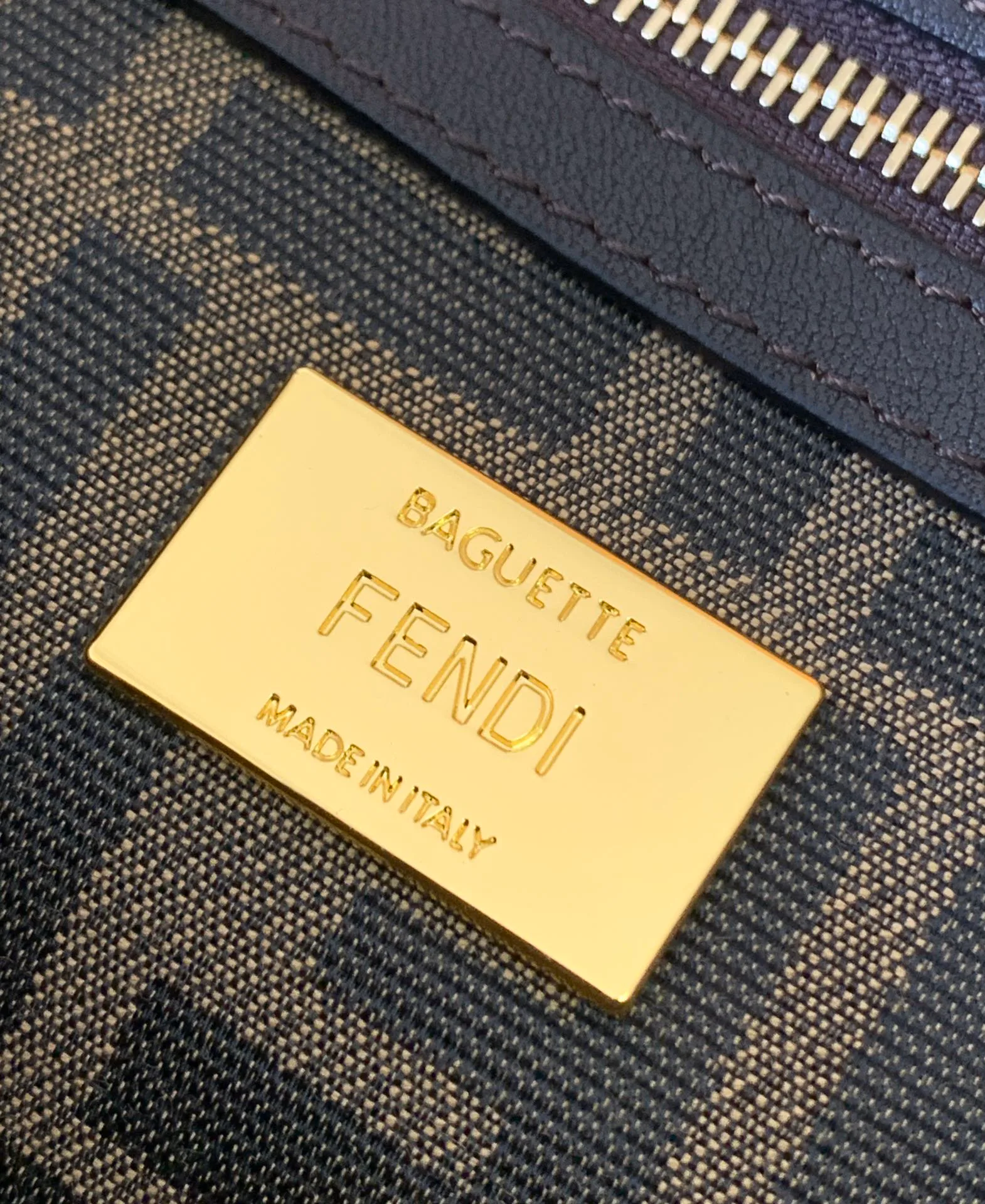 Women's Classic Handbags FENDI 17880621