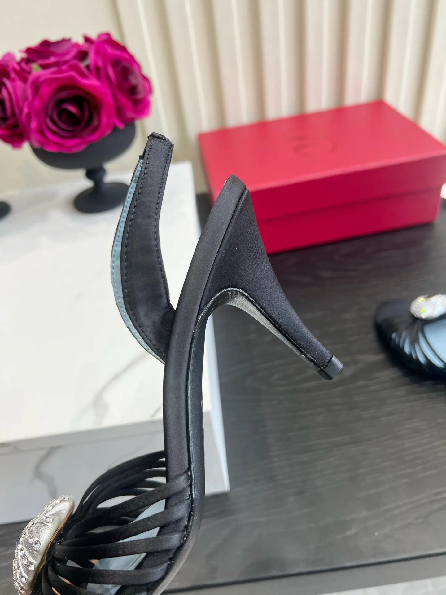 Women's Open-Toe Sandals VALENTINO 18322866