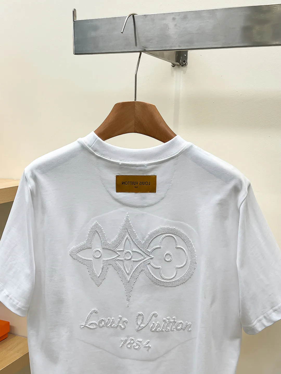 Men's T-Shirts LOUIS VUITTON 18499480